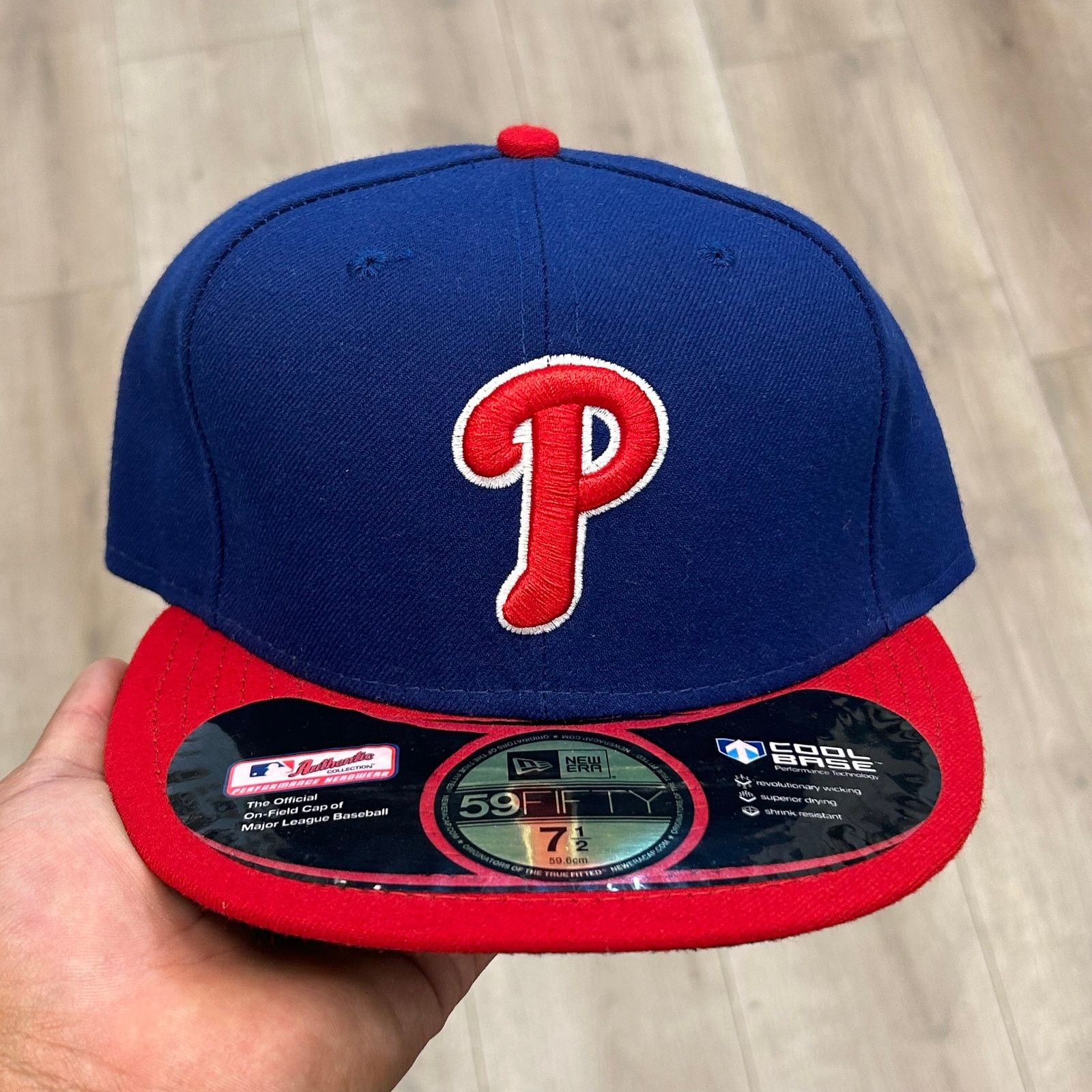 New Era Philadelphia Phillies New Era 59FIFTY Fitted Size 7 1/2 Hat Size ONE SIZE - 2 Thumbnail