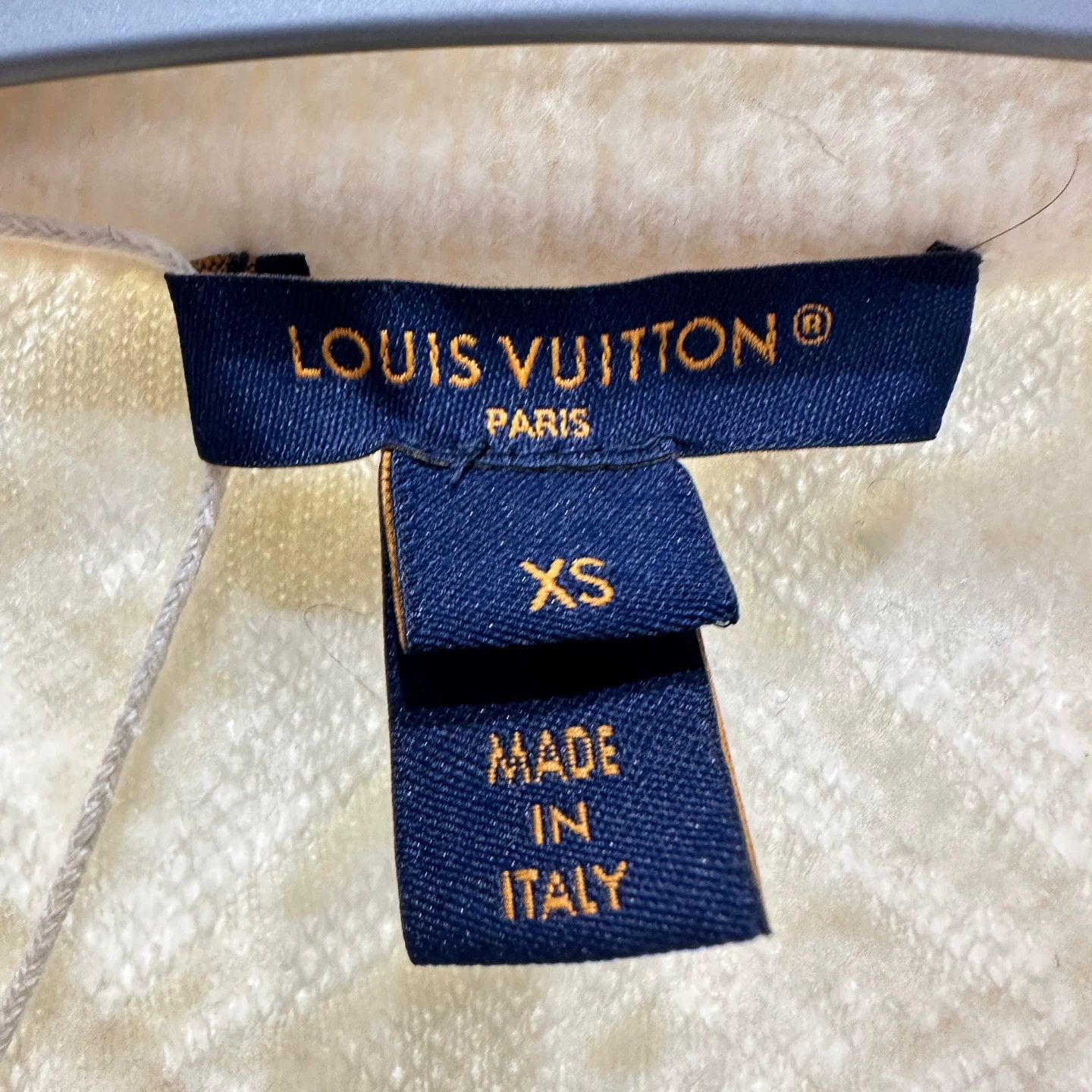 Louis Vuitton LV all over logo wool short sleeve XS apr384 Size XS / US 0-2 / IT 36-38 - 3 Thumbnail