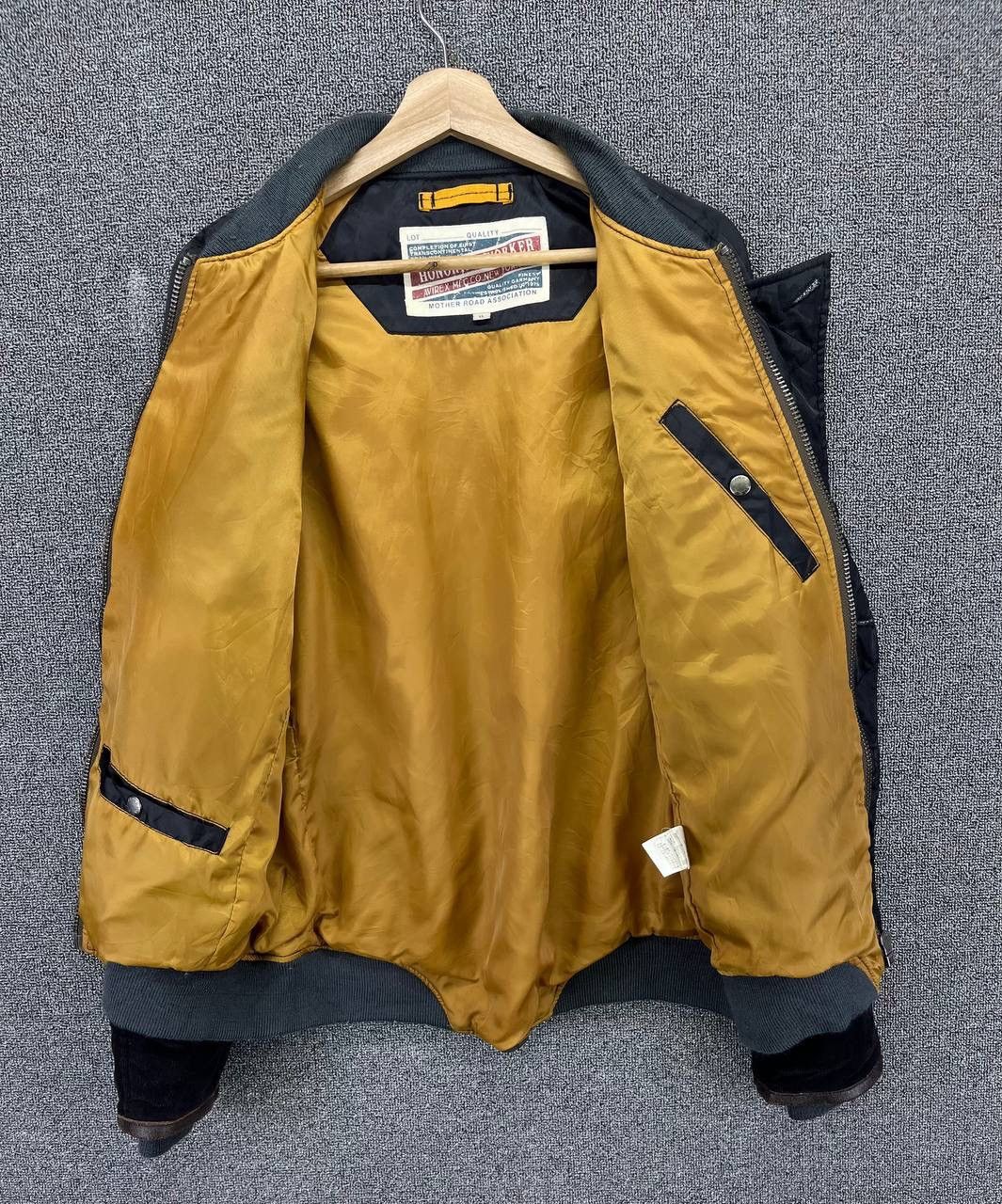 Avirex Vintage Avirex Rare Bomber Jacket Size US XL / EU 56 / 4 - 6 Thumbnail