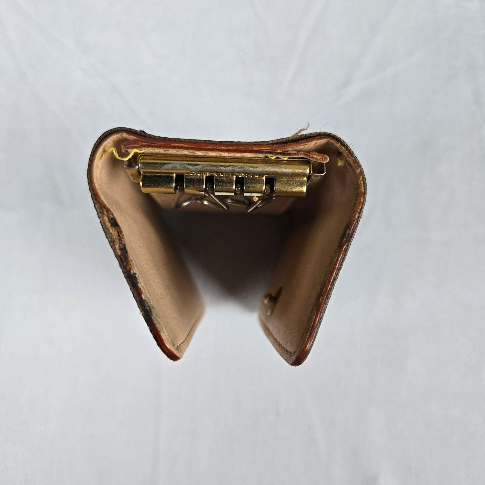 Louis Vuitton Louis Vuitton Murakami Monogram Key Case or Holder Size ONE SIZE - 6 Thumbnail