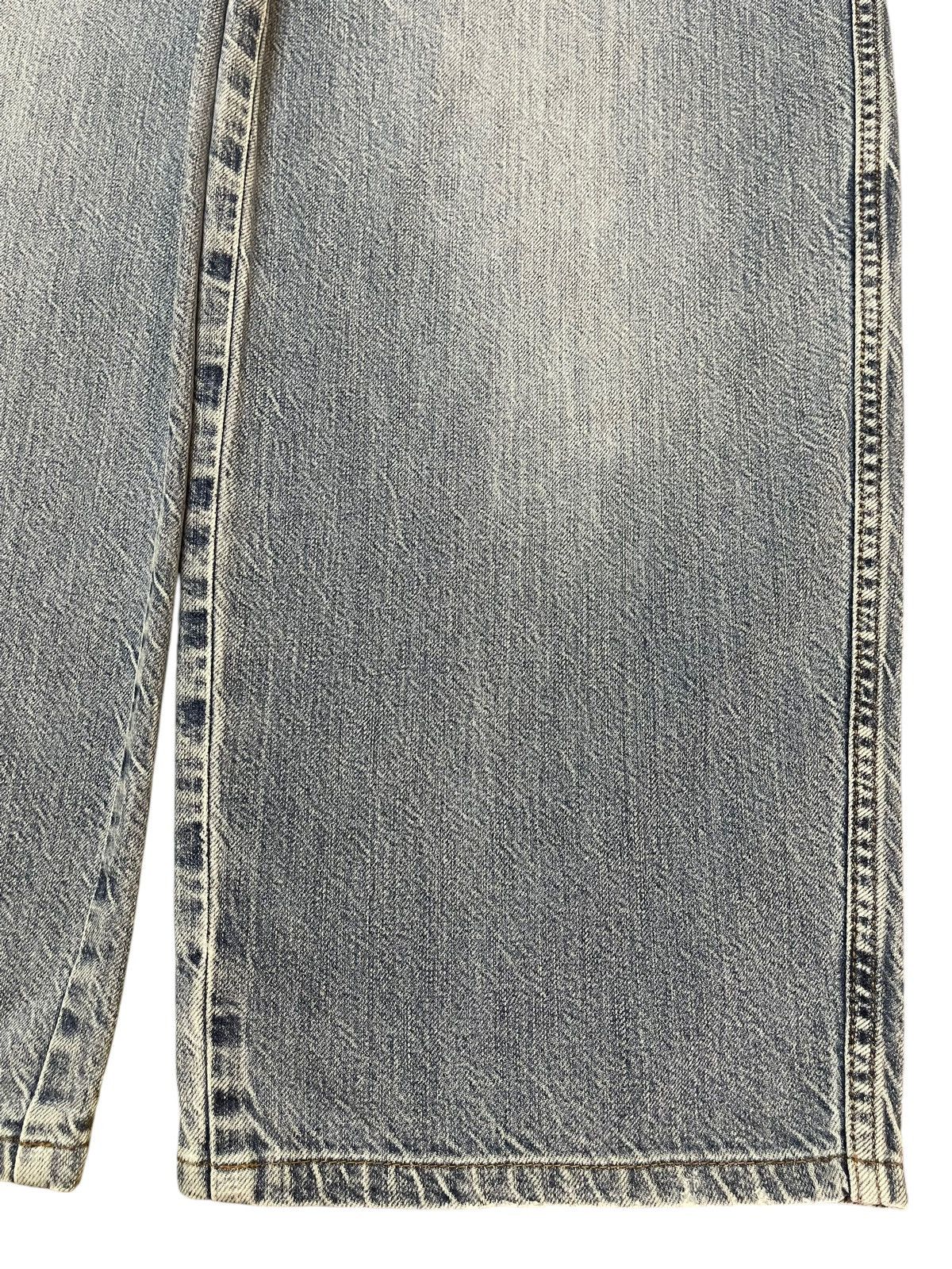 Uniqlo Vintage Japanese Uniqlo Blue Faded Wash Style Baggy Jeans Size US 30 / EU 46 - 8 Thumbnail