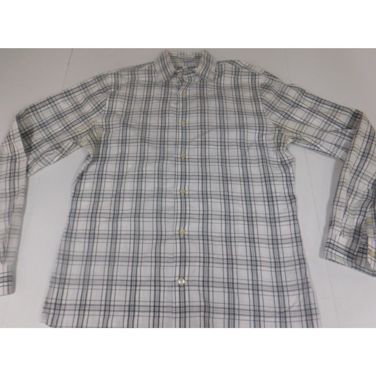 Express Express Mens Shirt Medium gray slim fit plaid Shirt Mens M Gray Plaid Slim Fit Button-Up Collared Long Sleeve Size US M / EU 48-50 / 2 - 2 Thumbnail