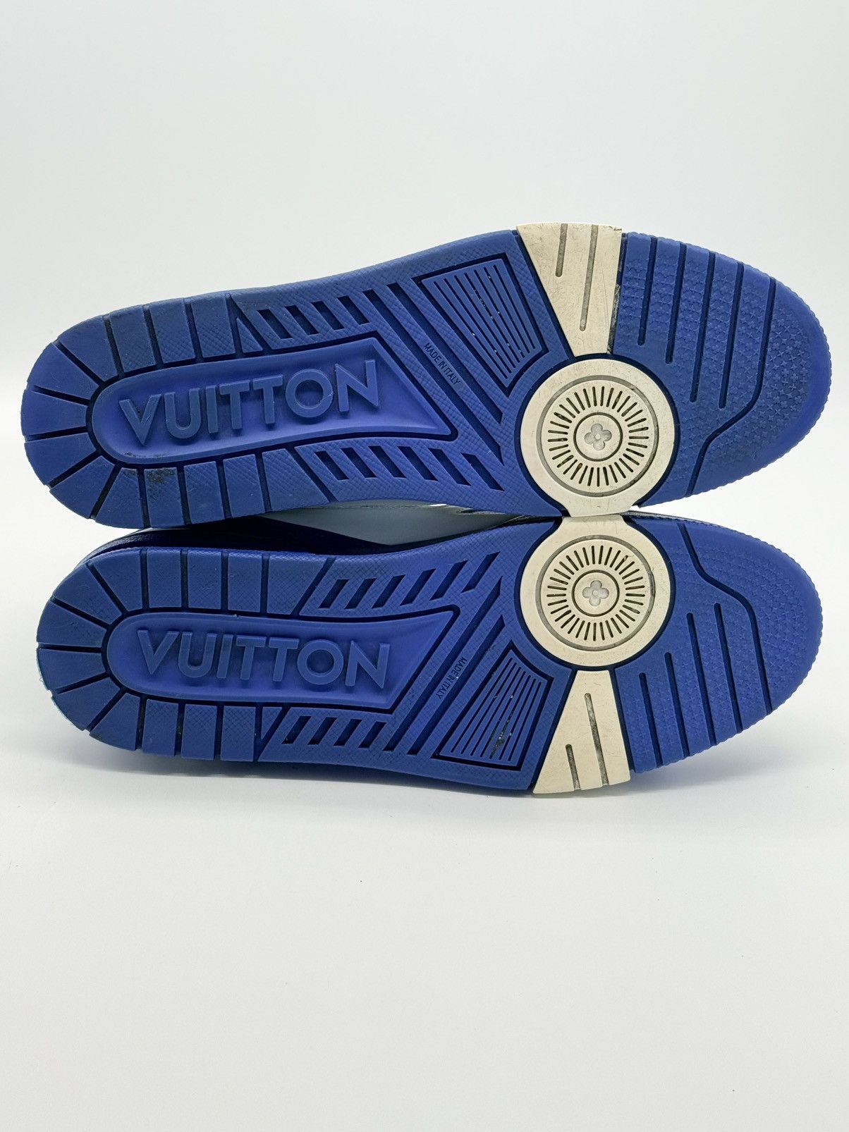 Louis Vuitton Size 10 - Louis Vuitton Trainer Low White Blue Size US 10 / EU 43 - 6 Thumbnail