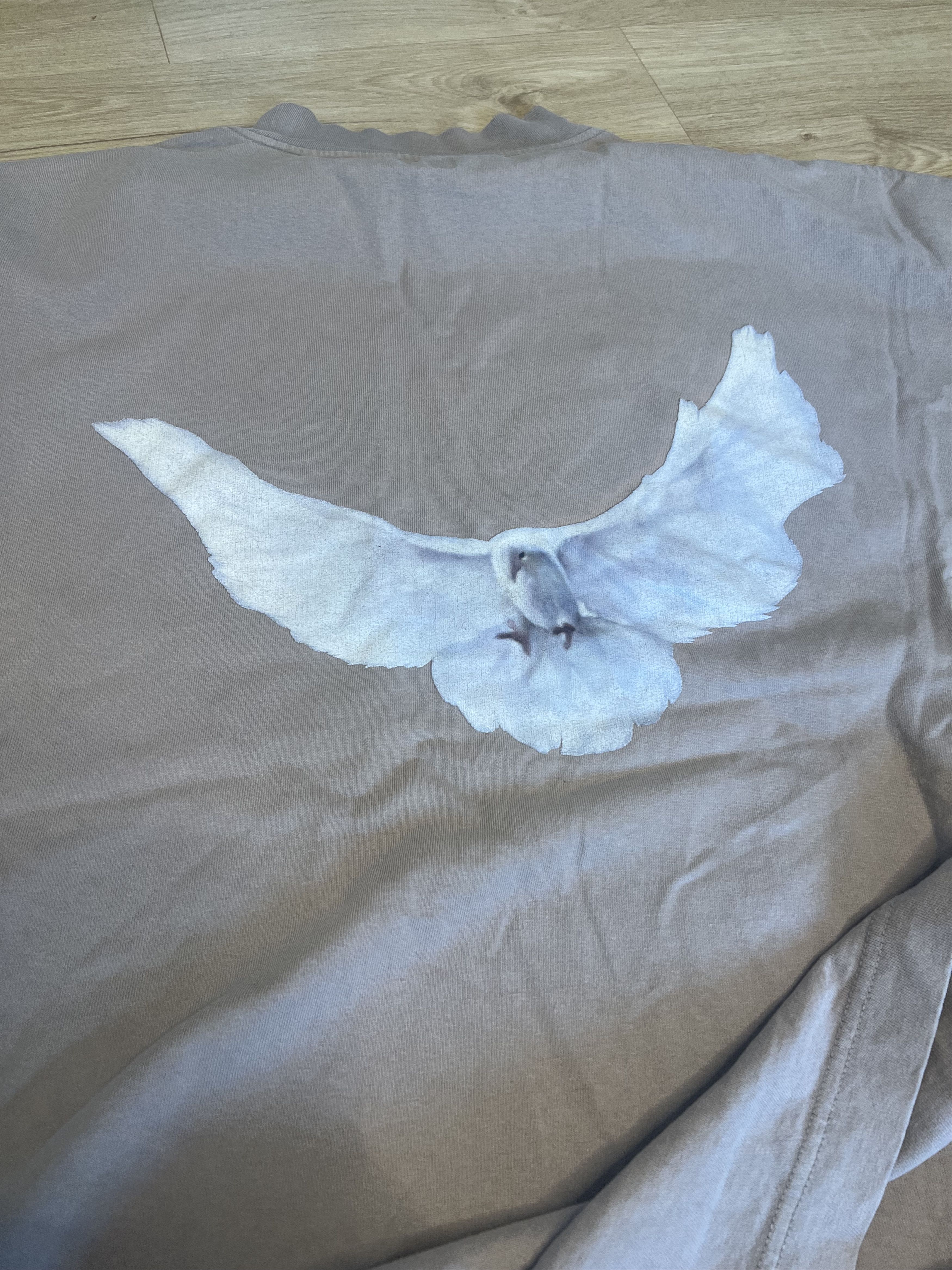 Yeezy Yeezy Dove beige T-shirt Size US M / EU 48-50 / 2 - 2 Thumbnail