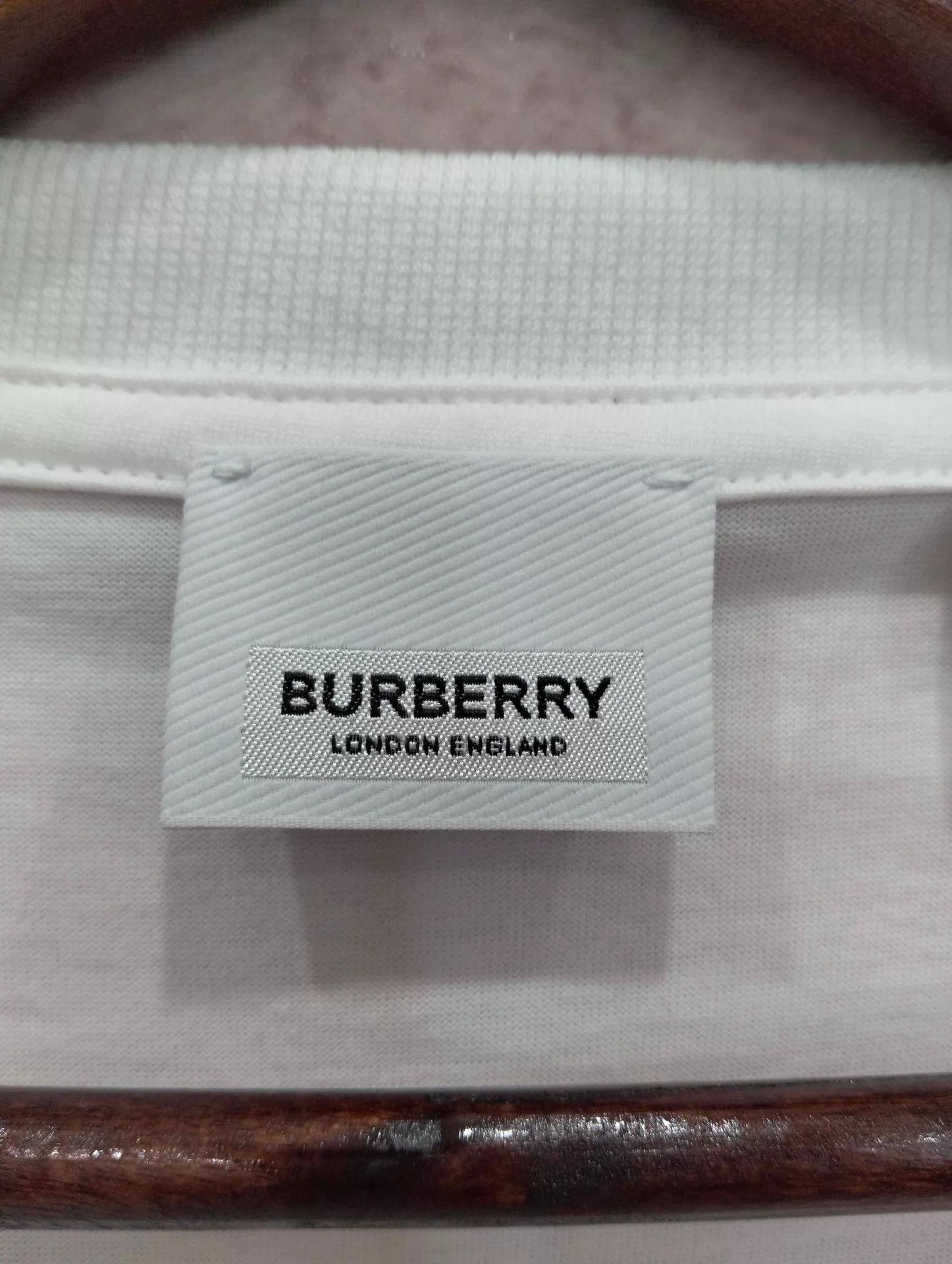 Burberry Burberry Exclusive Logo Short Sleeve T-Shirt L 95 New Size L / US 10 / IT 46 - 3 Thumbnail