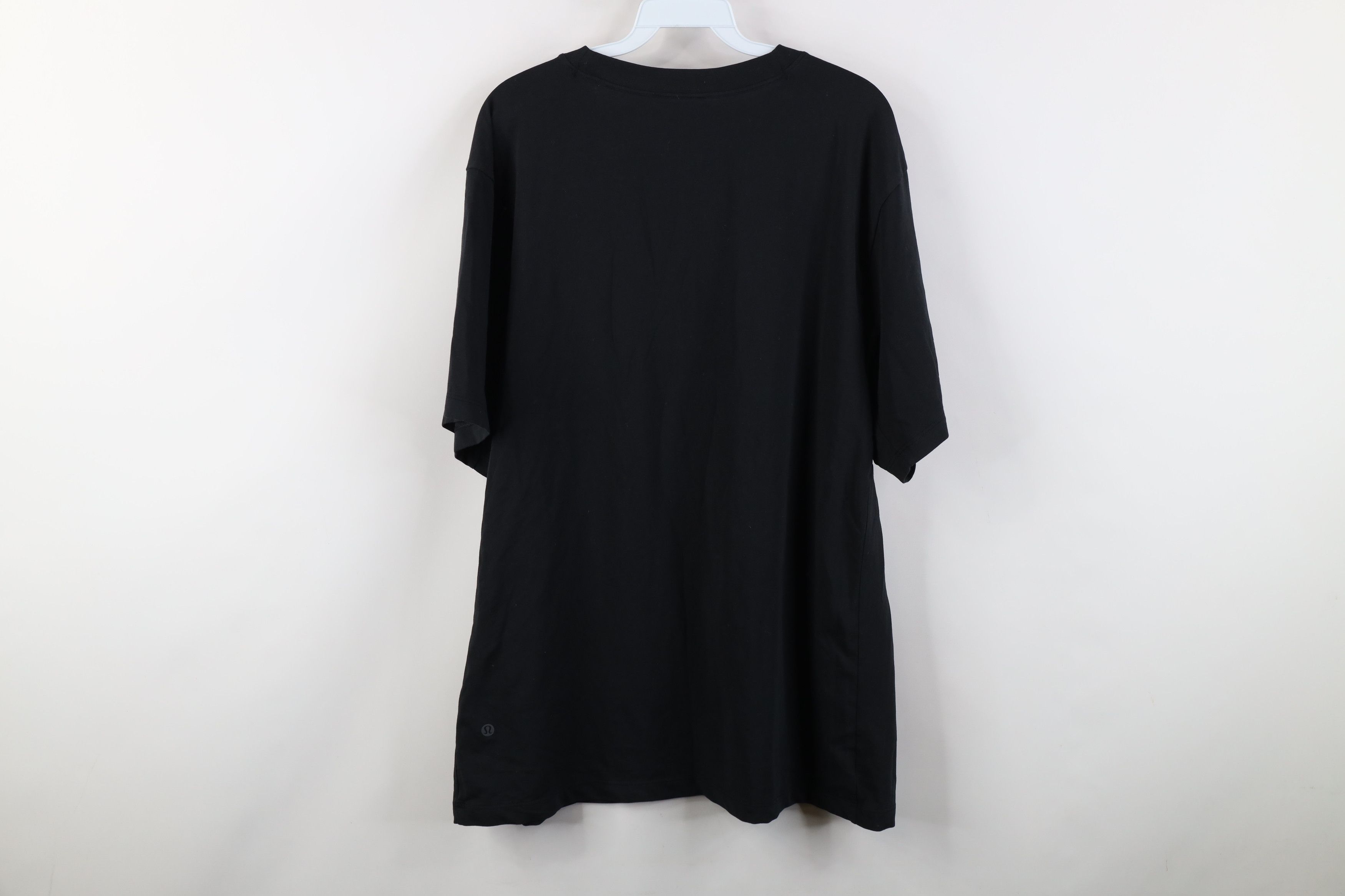 Lululemon Lululemon Running Jogging Yoga Gym Short Sleeve T-Shirt Size US XL / EU 56 / 4 - 9 Thumbnail