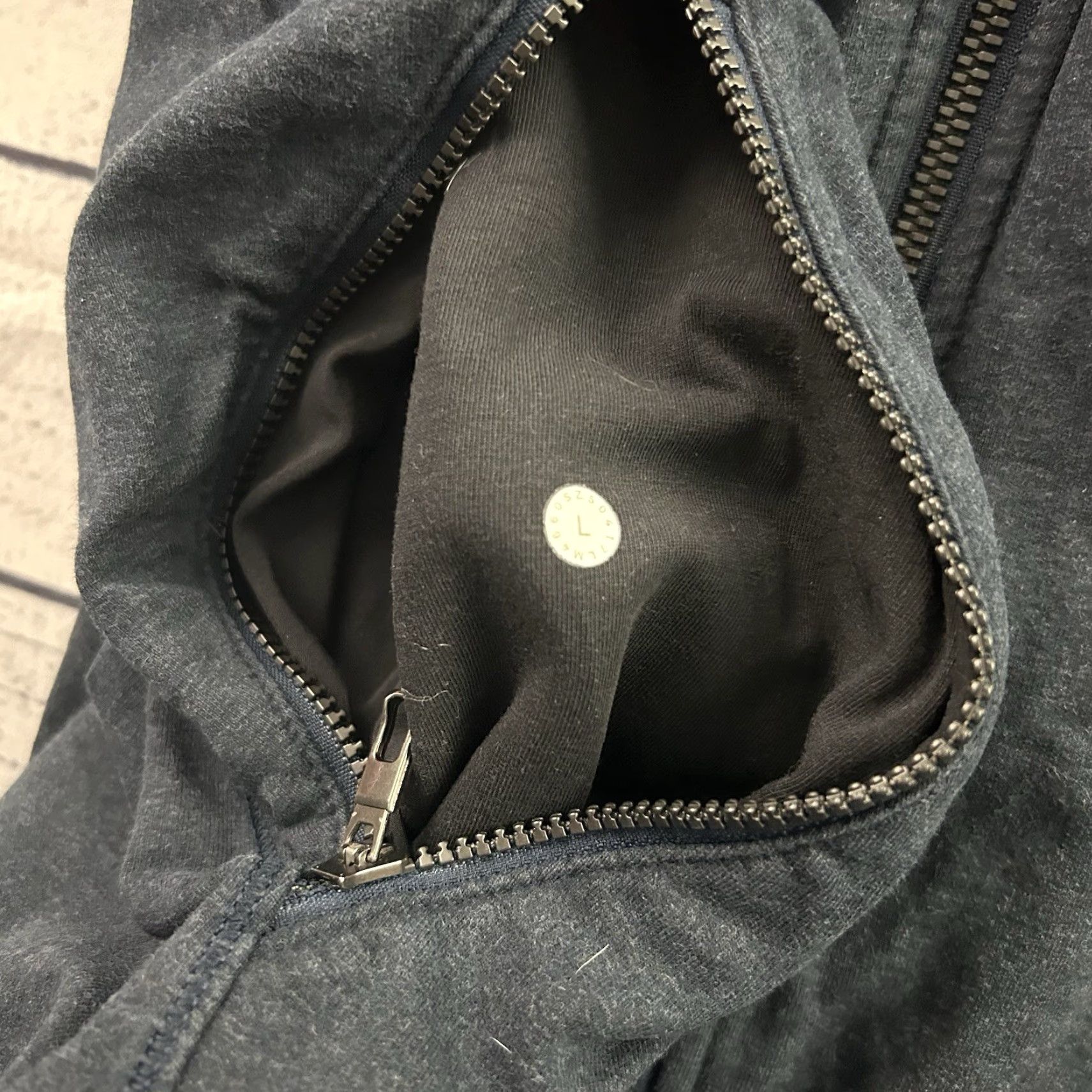 Lululemon Lululemon Full Zip Cross Cut Hoodie Sweatshirt Men L Gray Blue Size US L / EU 52-54 / 3 - 4 Thumbnail