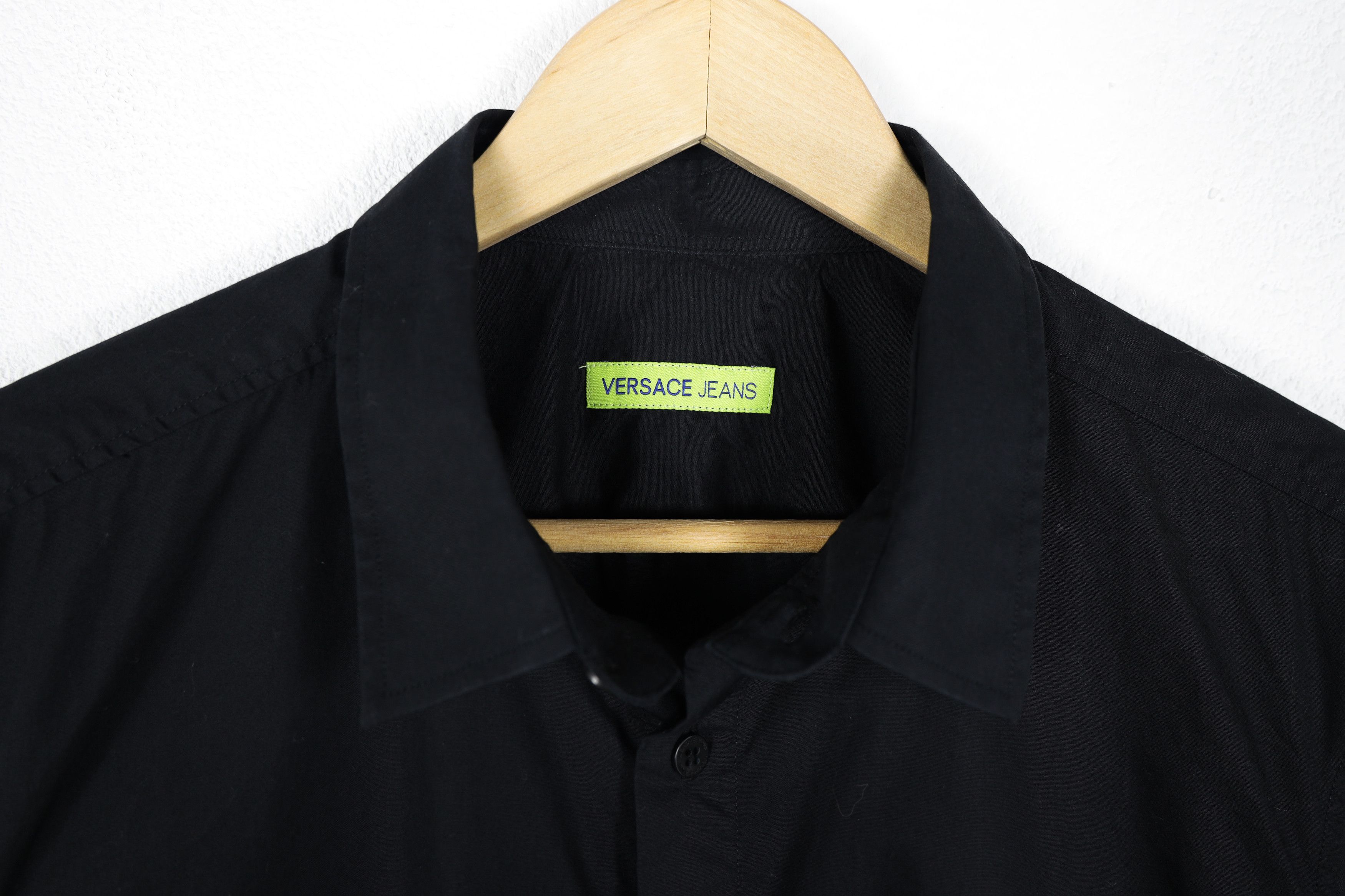 Versace × Versace Jeans Couture Versace Classic VJ Tiger Logo Black Button Long Sleeve Shirt Size US XL / EU 56 / 4 - 4 Thumbnail