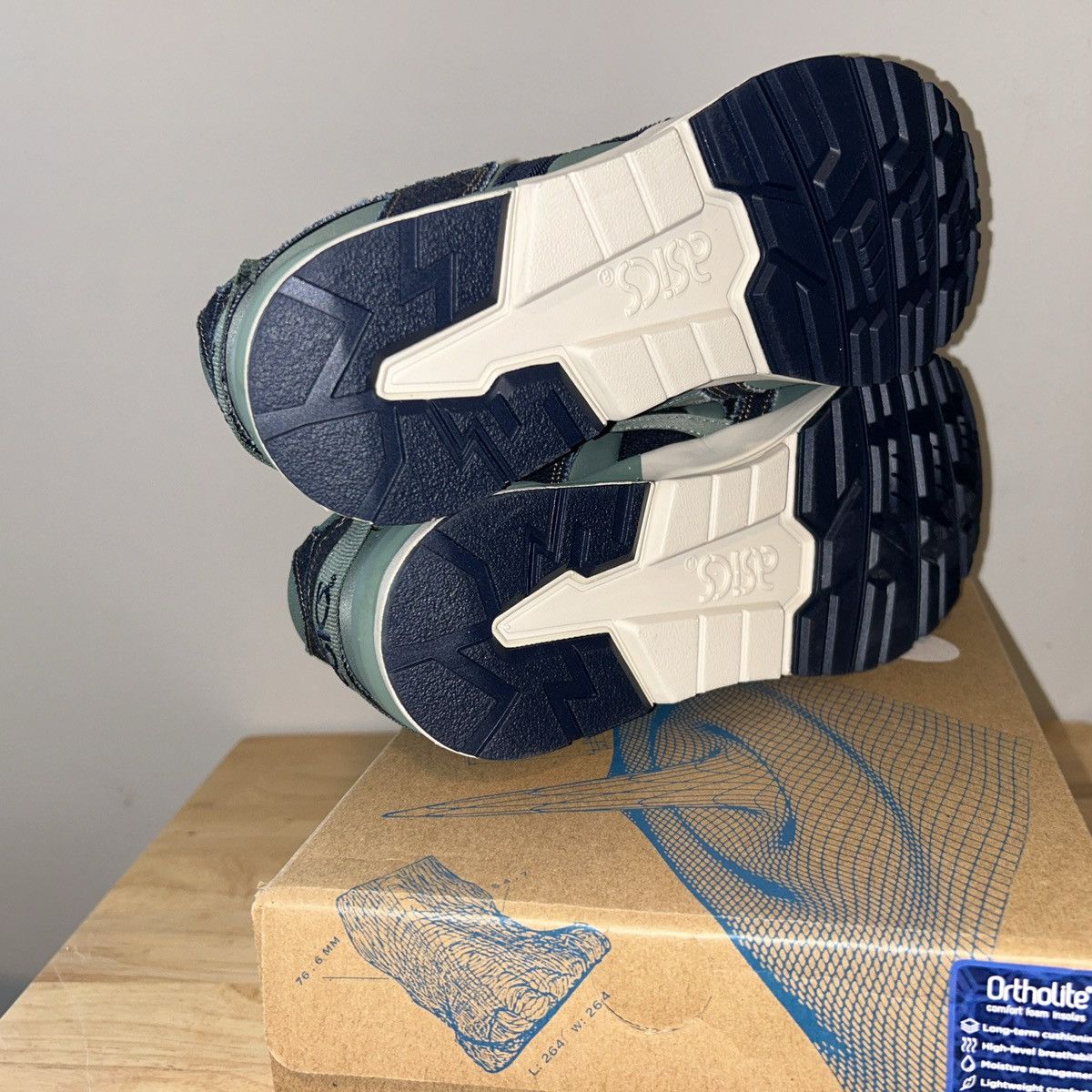 Asics Gel Lyte 5 Modern Patchwork Pack - Ivy-1201A823-400 Size 7.5 Size US 7.5 / EU 40-41 - 7 Thumbnail