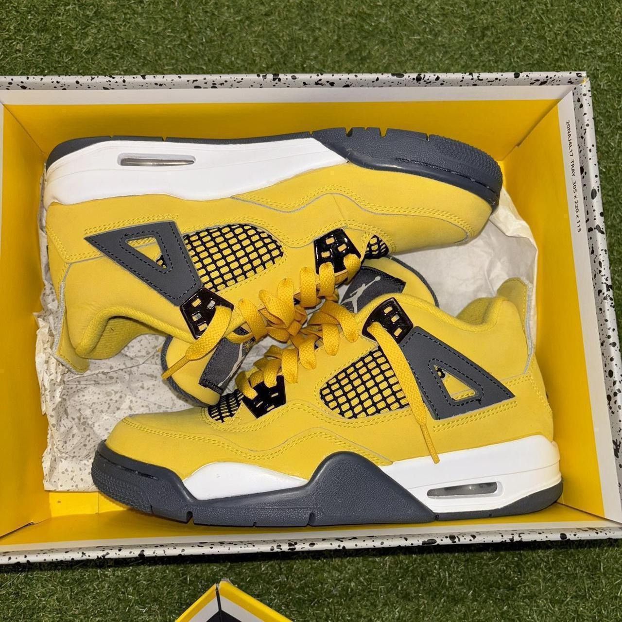 Jordan Brand Jordan 4 Retro “Lightning” Size US 5.5 / EU 38 - 8 Thumbnail
