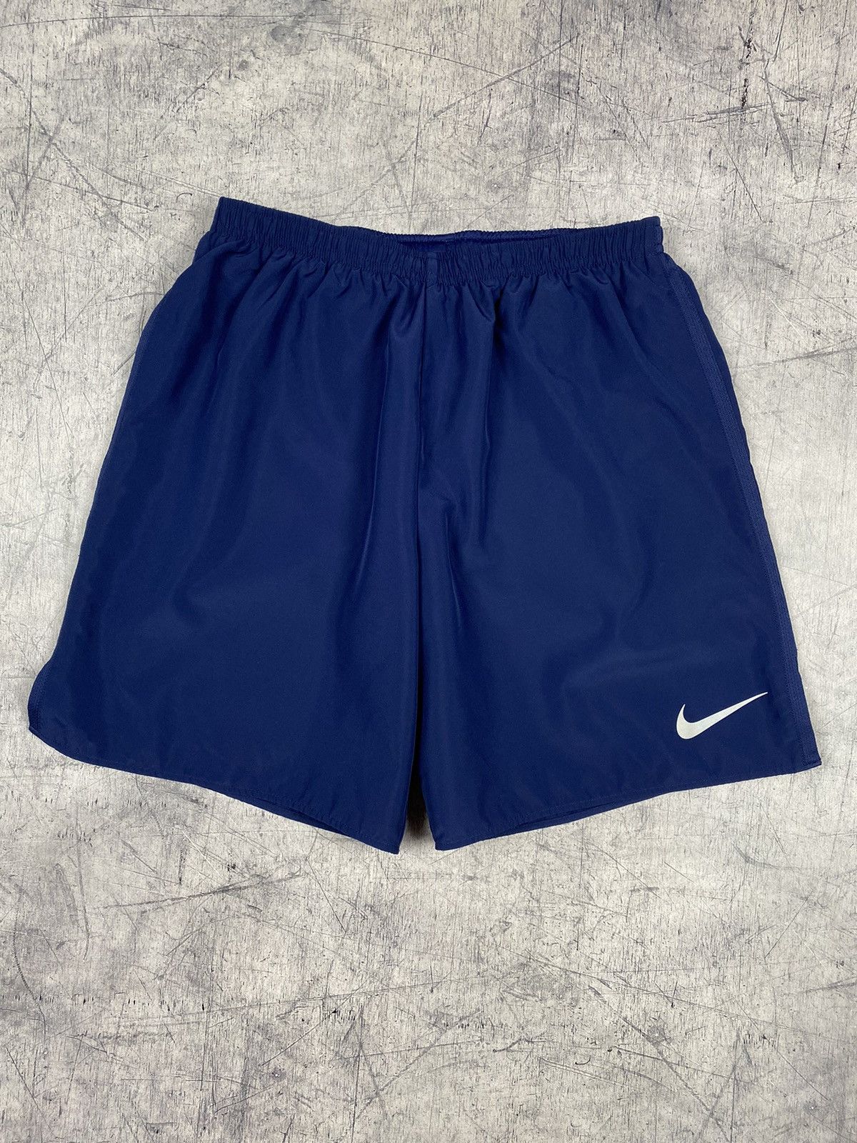 Nike Nike Dri Fit Shirts Size US 31 - 2 Thumbnail