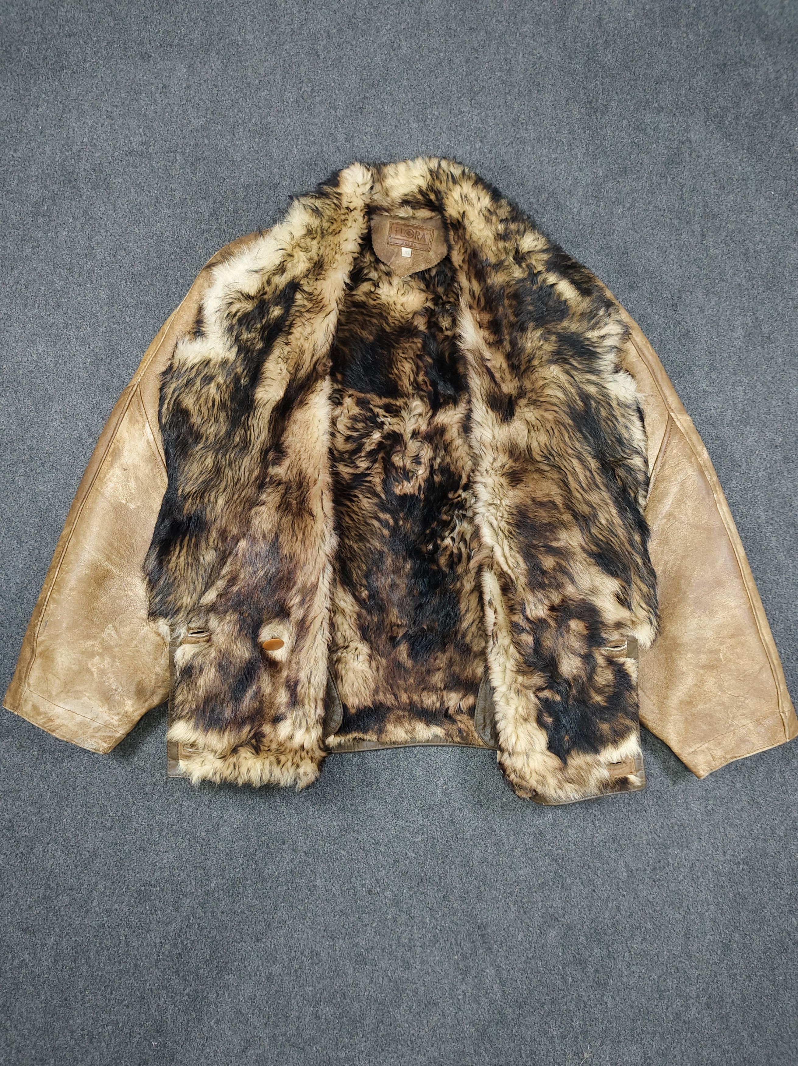 Vintage 80s FLORA- Oversized Real Fur Shearling Lined Leather Bomber Size US L / EU 52-54 / 3 - 1 Thumbnail