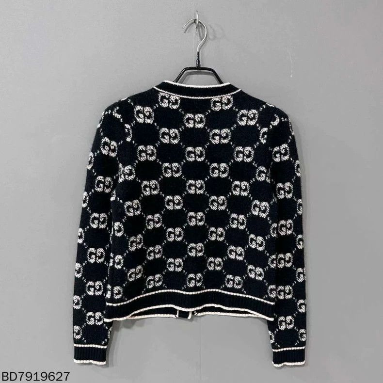 Gucci New Gucci Knit Cardigan with Floral Design-2505 Size US XS / EU 42 / 0 - 3 Thumbnail