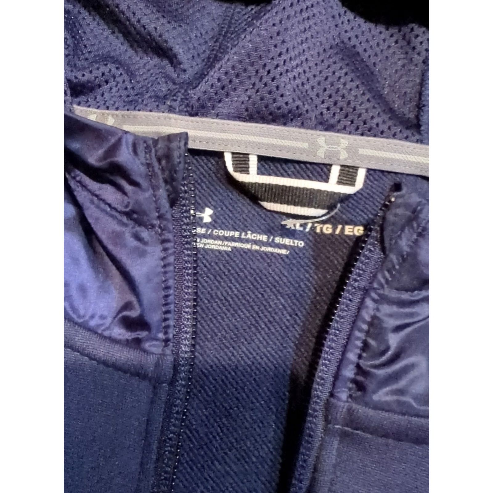 Under Armour Under Armour Command Short Sleeve Hoodie Jacket Baseball Seattle Mariners Men XL blue logo 4 Zip Open pockets 1/4 Zip Used: No Size US XL / EU 56 / 4 - 5 Thumbnail