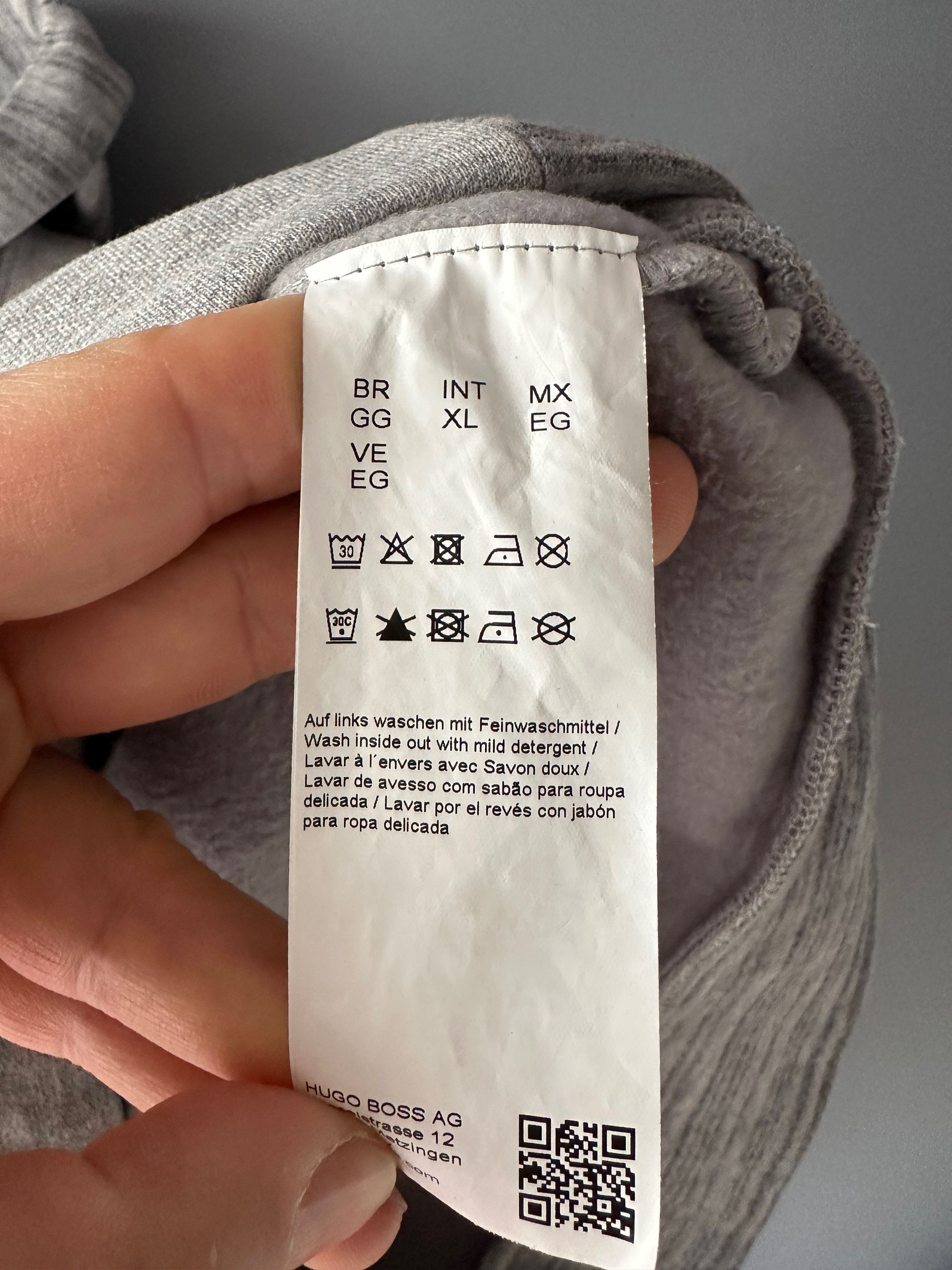 Hugo Boss Hugo Boss Soody Gray Hoodie Excellent Condition Size US L / EU 52-54 / 3 - 7 Thumbnail