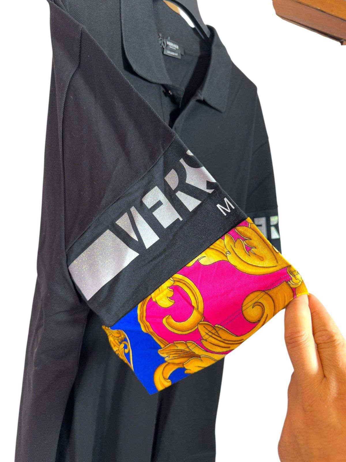 Versace Versace Black Polo Baroque Logo Sleeves Size M Italy Size US M / EU 48-50 / 2 - 6 Thumbnail
