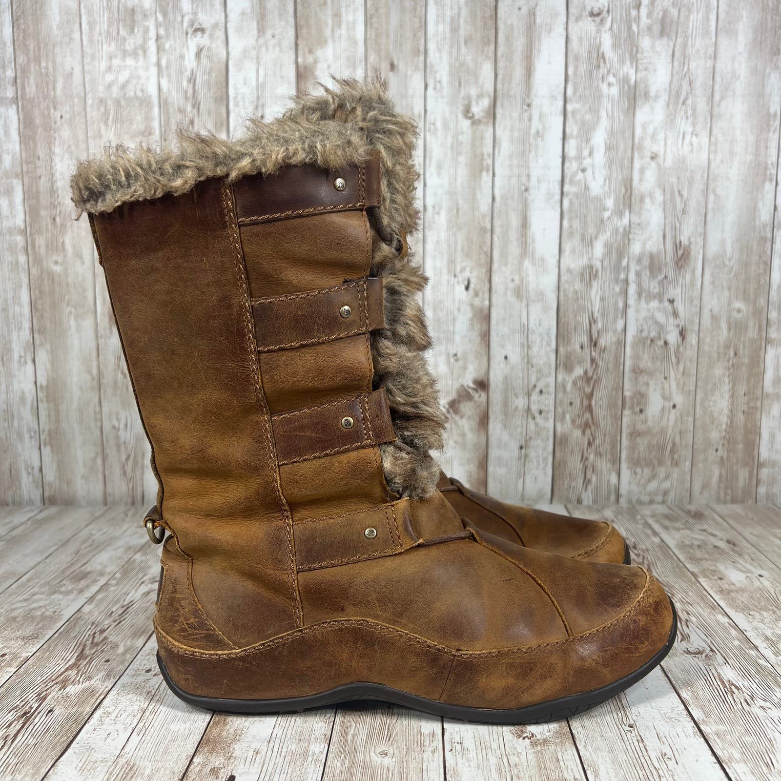 The North Face Abby 4 primaloft waterproof Boots womens 8.5