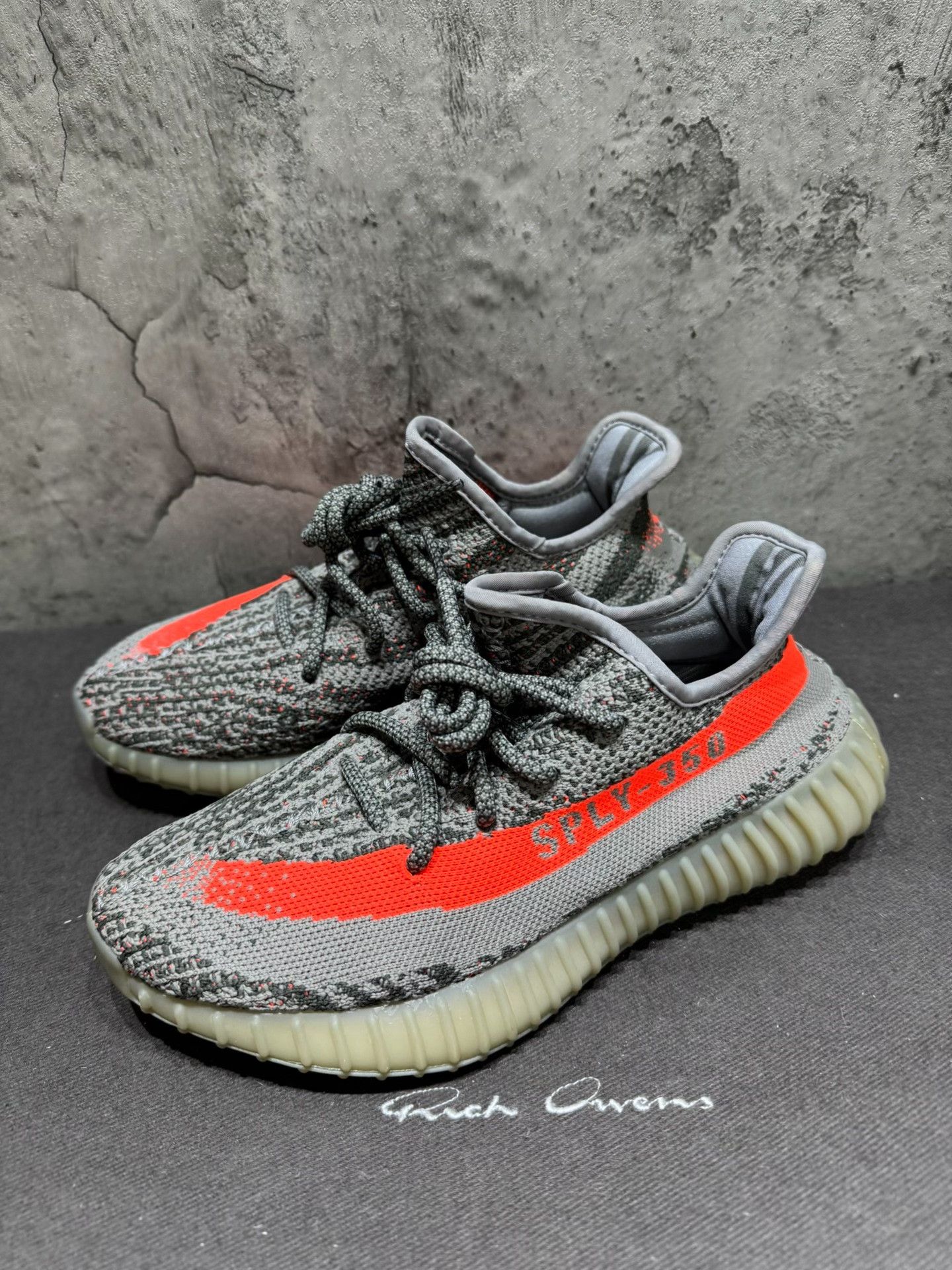 Adidas Adidas YEEZY350 Gray Lowtop Sneakers 37 Men Size US 5 / EU 37 - 1 Thumbnail