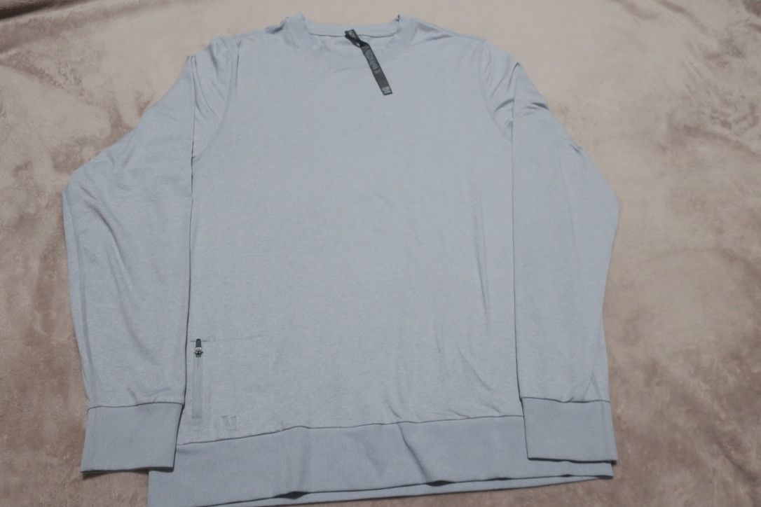 Vuori Men's Long Sleeve Soft Stretch Pullover Size US L / EU 52-54 / 3 - 4 Thumbnail