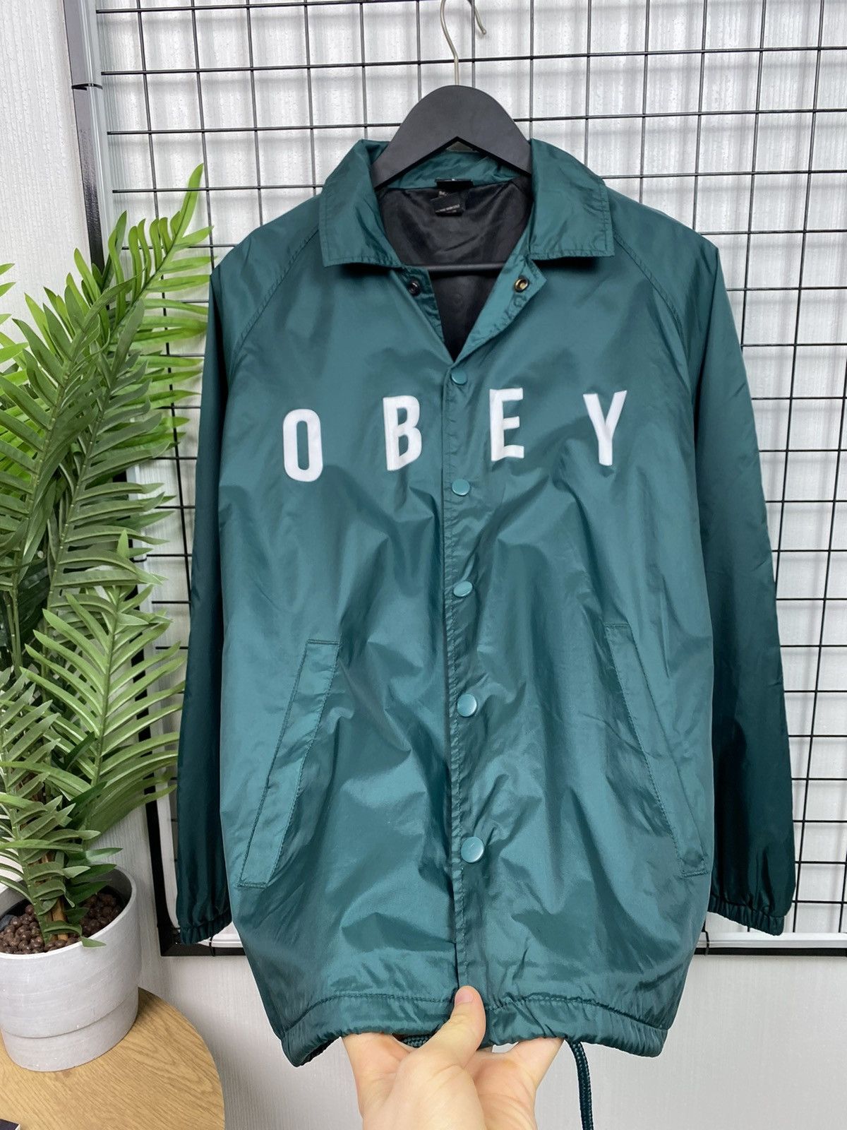 Obey × Vintage Obey Green Vintage Coach Jacket light bomber big Logo Men S Size US S / EU 44-46 / 1 - 4 Thumbnail