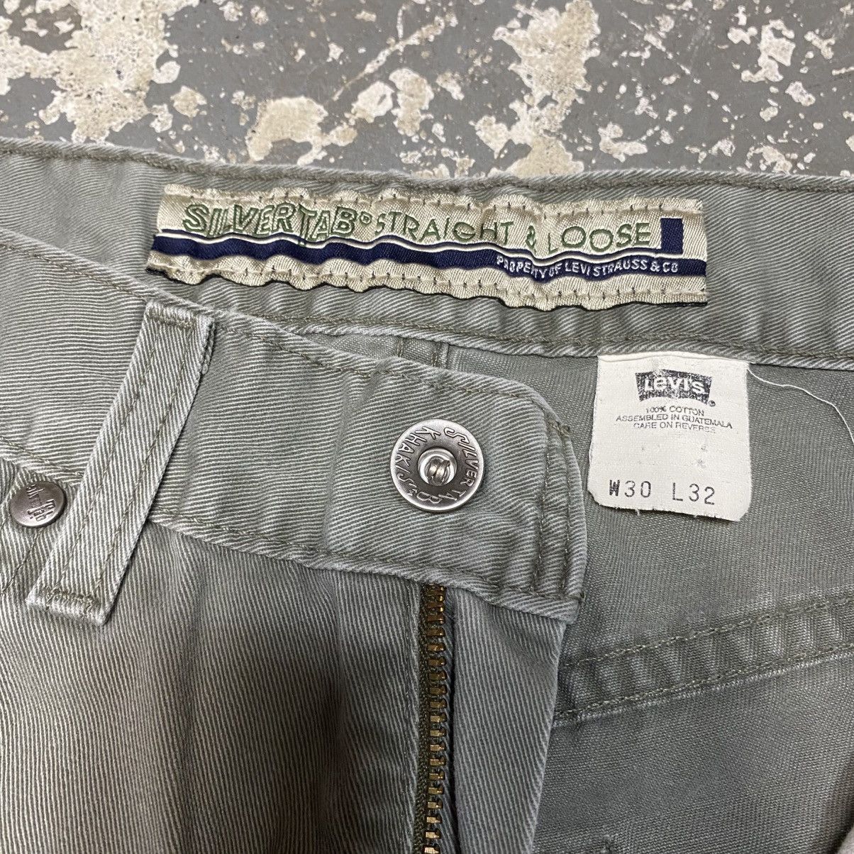 JNCO × Levi's × Vintage Vintage Levi’s Silvertab Loose Baggy Green Work Pants 90s Size US 29 - 3 Thumbnail