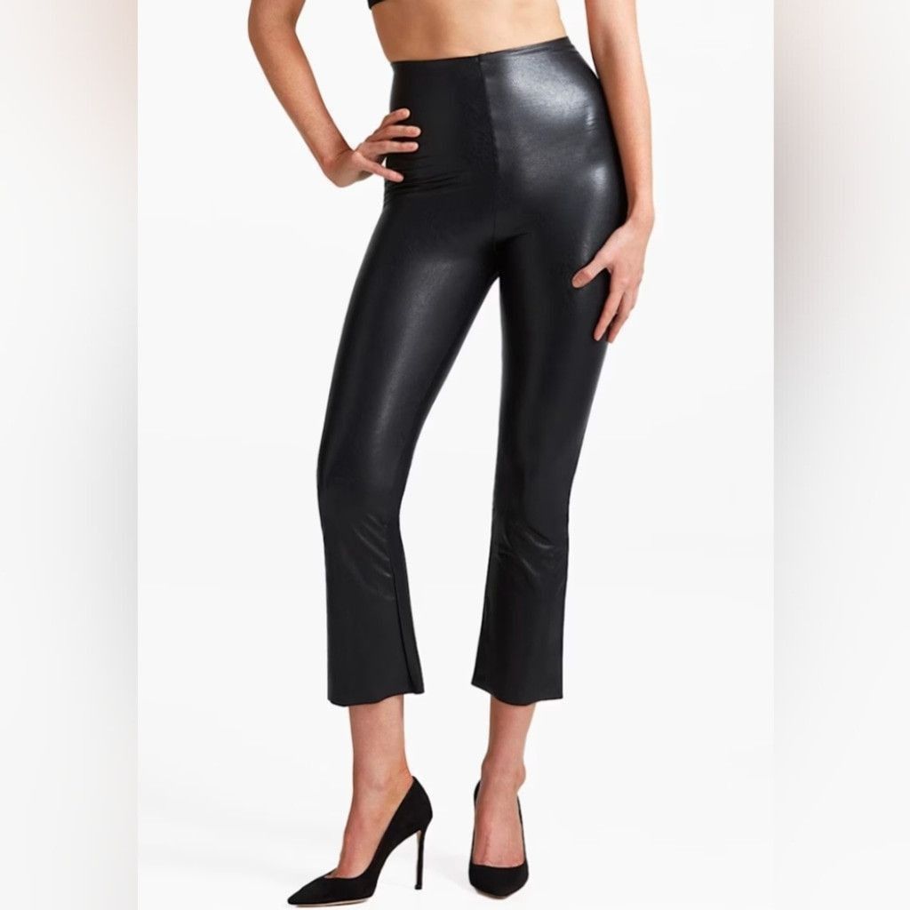 Commando Commando Faux Leather Crop Flare Size Medium Size 22" - 1 Thumbnail