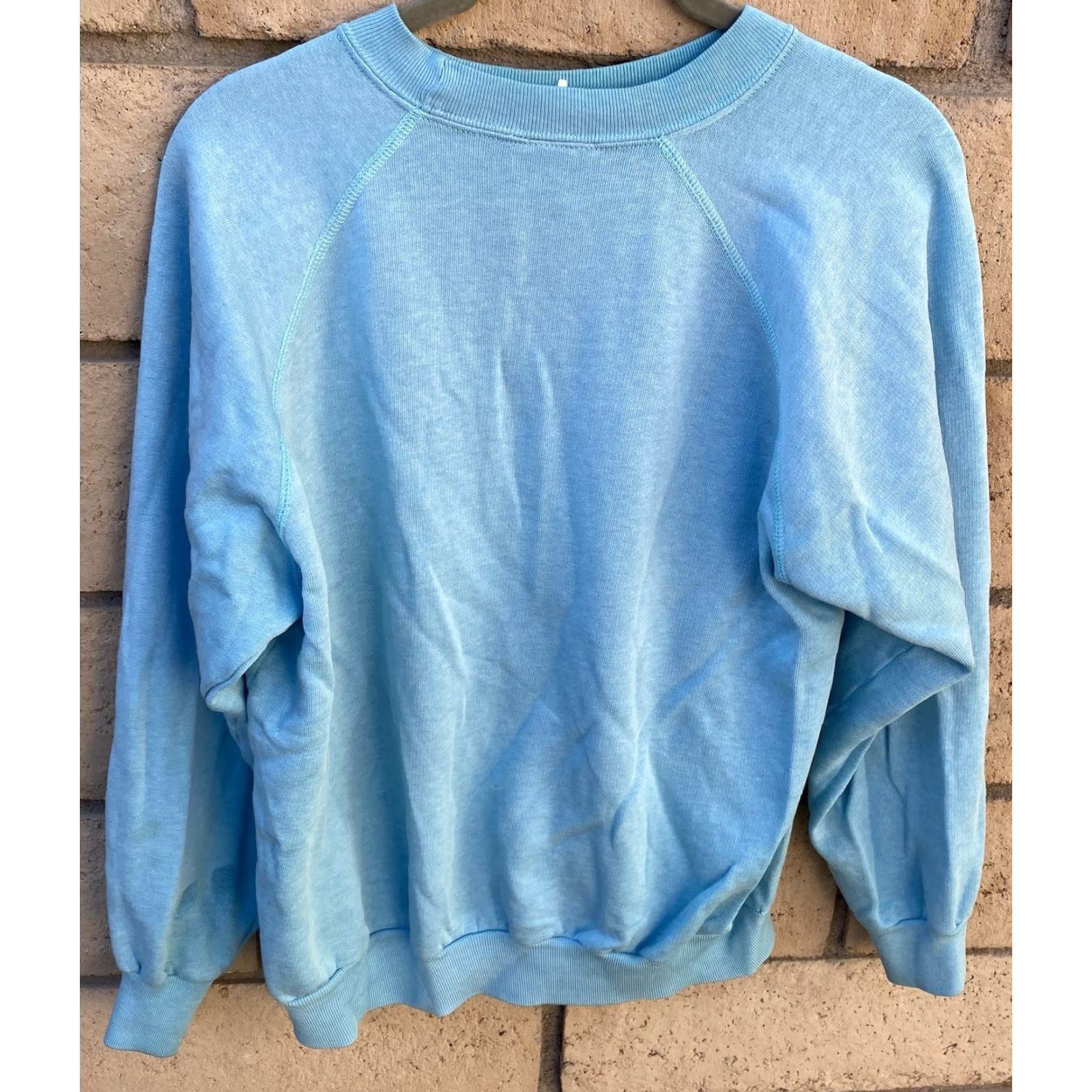 Vintage VINTAGE Wengen Switzerland Raglan Sweatshirt Sweater Jumper Size L Blue Graphic Print Men Pullover Sweatshirt 80s 70s Vintage Size US L / EU 52-54 / 3 - 7 Thumbnail