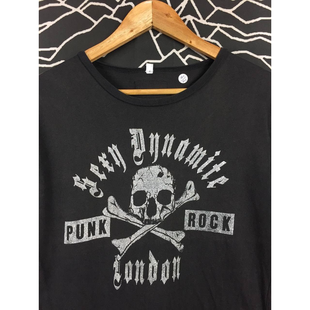 Japanese Brand Vtg Sexy Dynamite London Punk Rock Skull Graphic Punk Tee Size US M / EU 48-50 / 2 - 3 Thumbnail