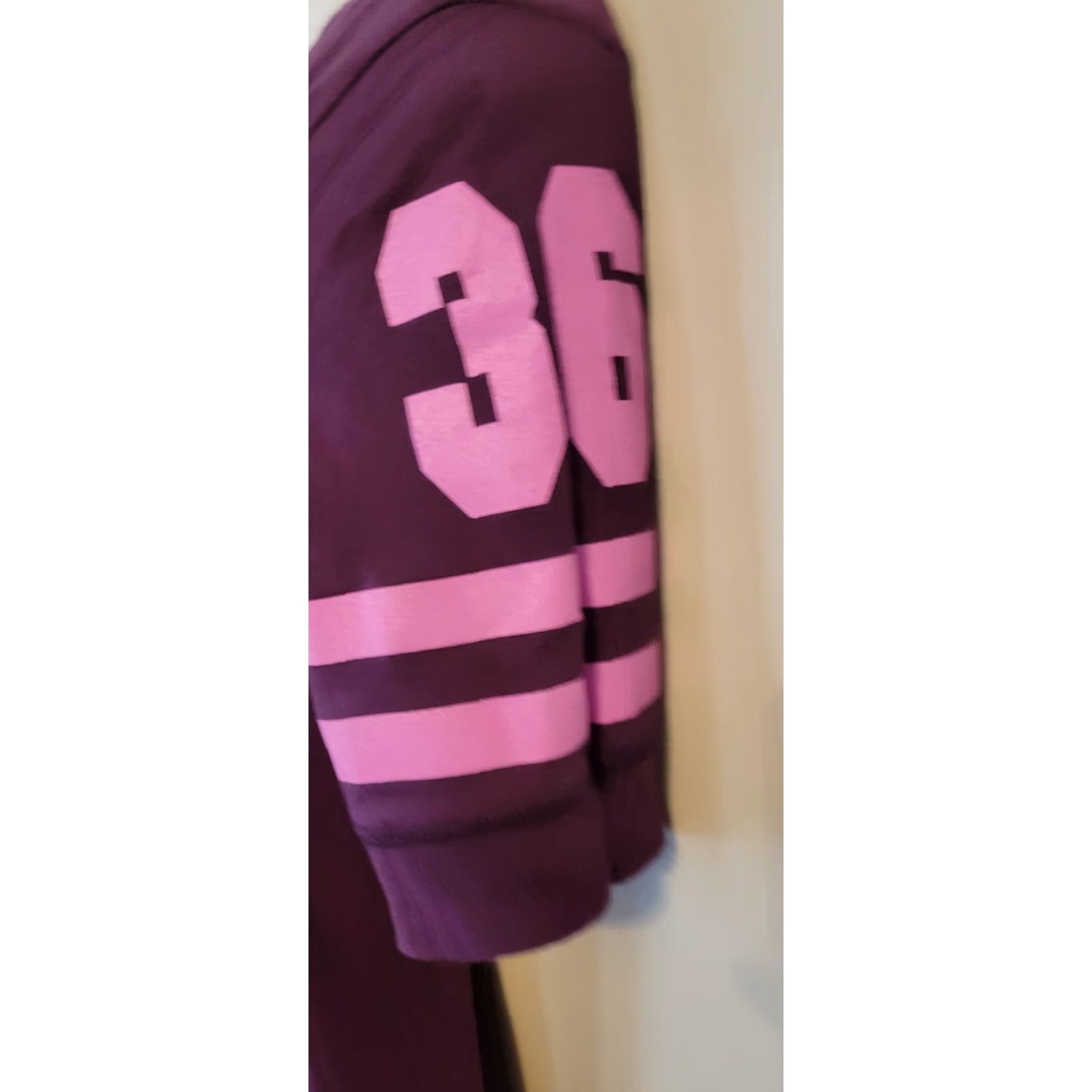 Vintage VINTAGE Wet Seal Tunic Shirt L Juniors Women Purple Sparkle Jersey Top T-Shirt Casual Sleeve V-Neck 100% Cotton Size L / US 10 / IT 46 - 4 Thumbnail