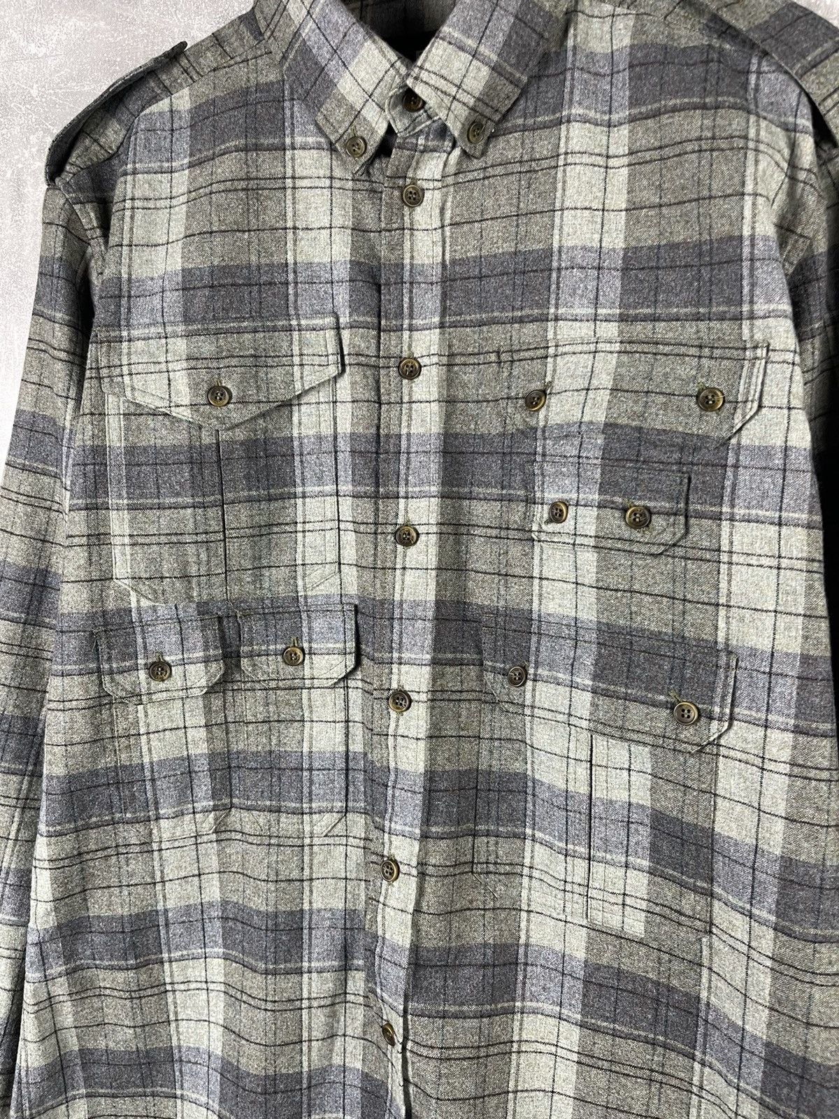 Dolce & Gabbana Dolce&Gabbana Archives Multipocket Wool Flannel Shirt Size US L / EU 52-54 / 3 - 3 Thumbnail