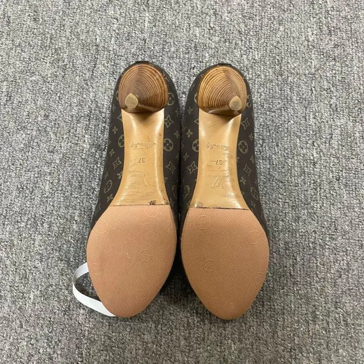 Louis Vuitton Louis Vuitton Brown Peep-Toe Heels for Women -2508 Size US 6 / IT 36 - 6 Thumbnail