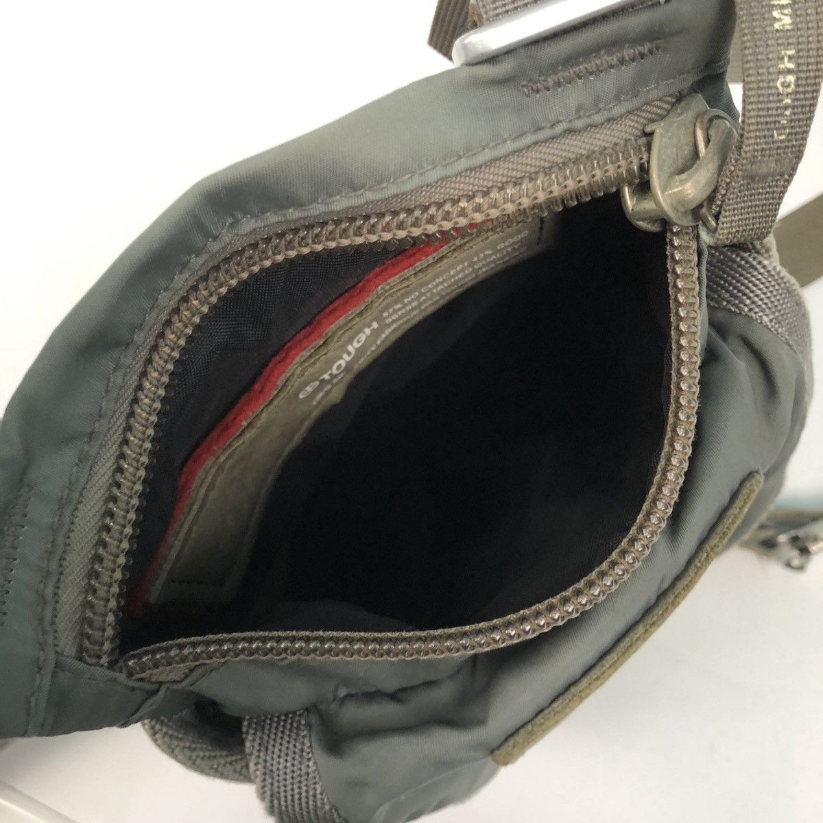 Japanese Brand + TOUGH PRODUCT SLING BAG MILITARY Size ONE SIZE - 13 Thumbnail