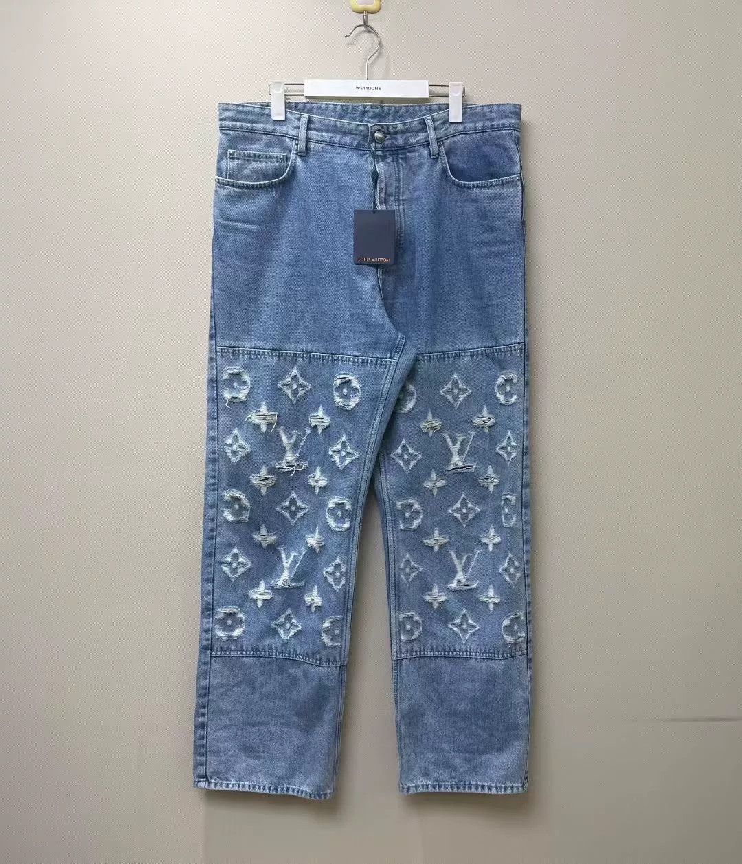 Louis Vuitton Louis Vuitton Blue Distressed Logo Jeans Size US 30 / EU 46 - 1 Thumbnail