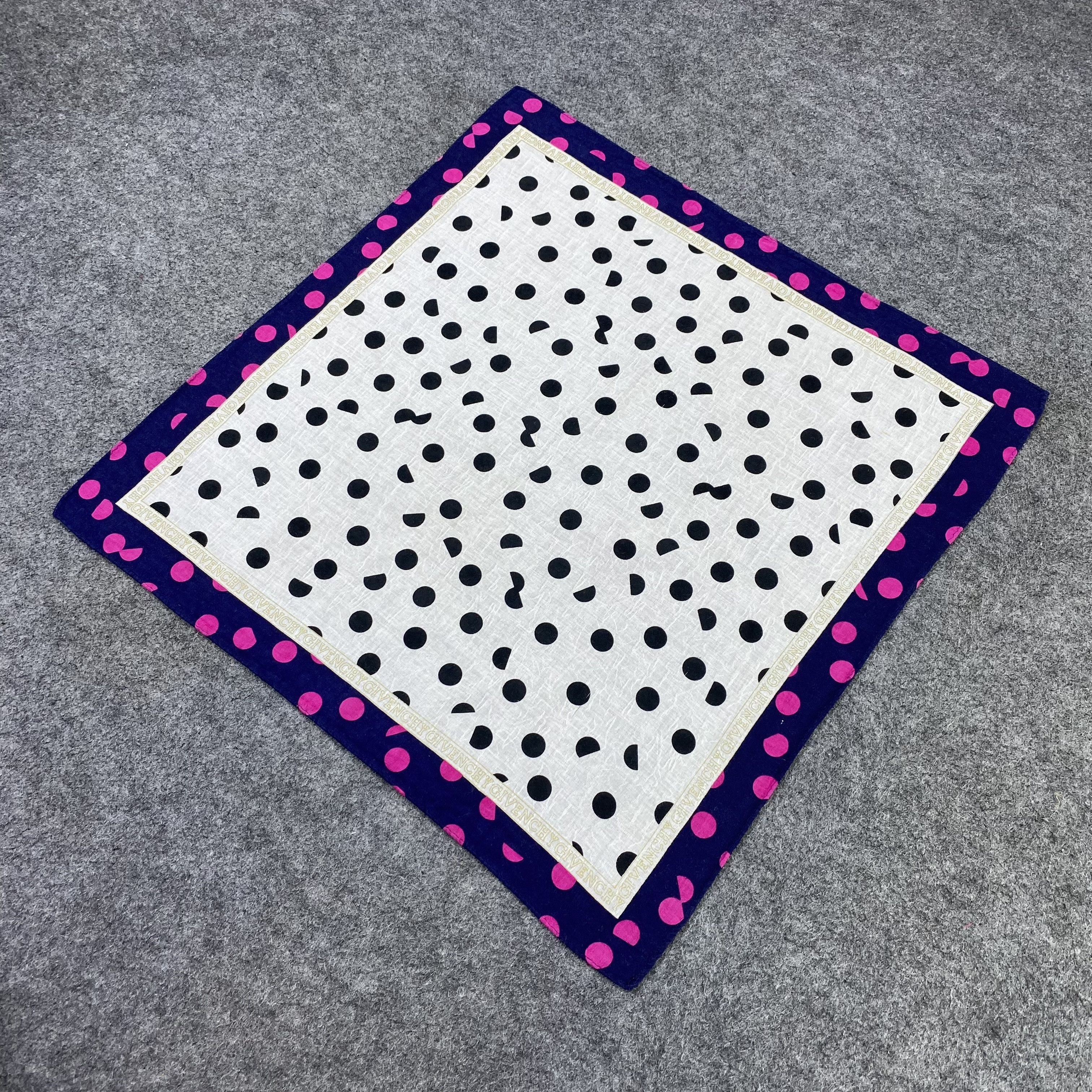 Givenchy Givenchy Handkerchief / Bandana / Neckerchief-B2091 Size ONE SIZE - 4 Thumbnail
