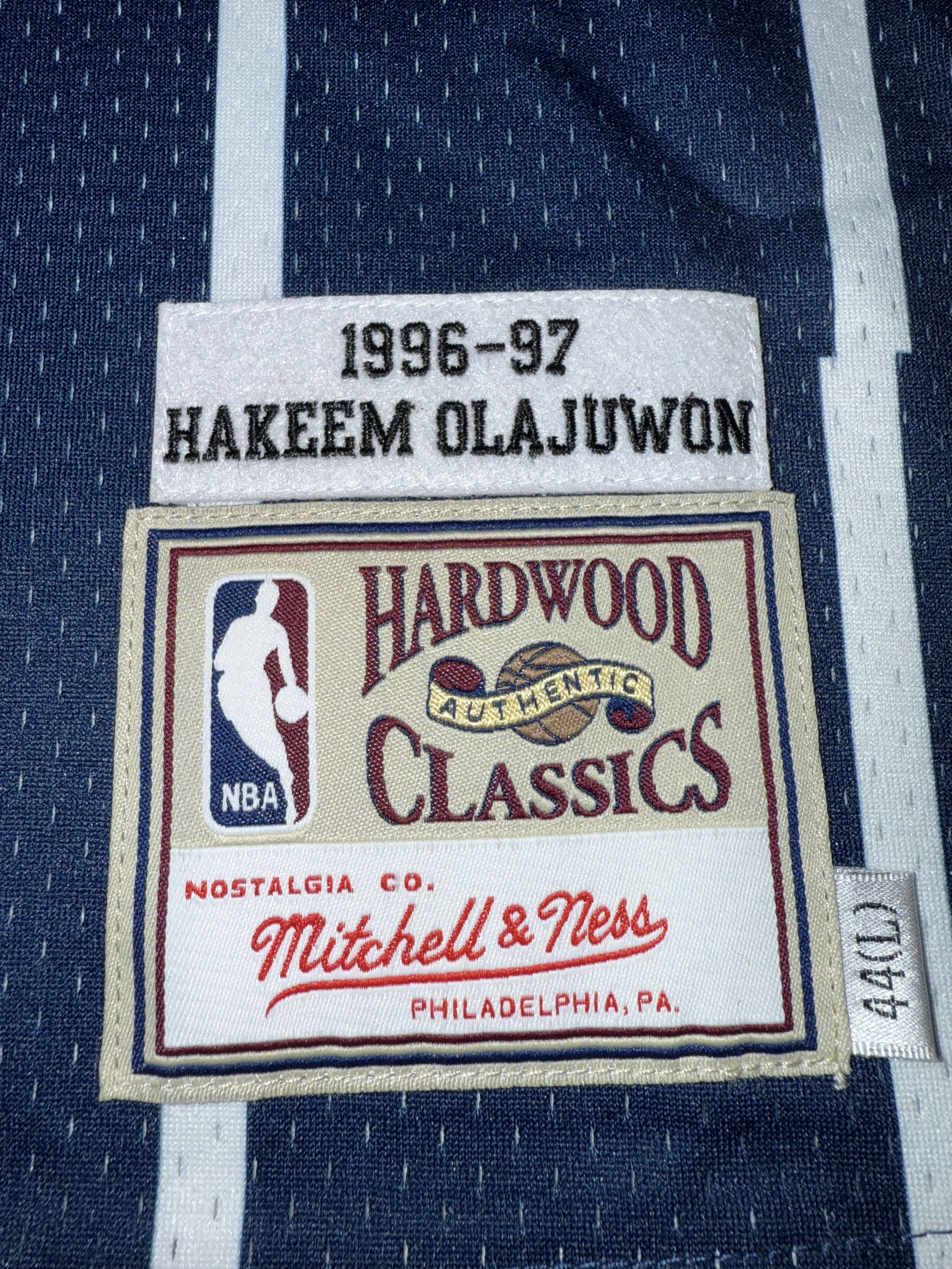 Mitchell & Ness × NBA Authentic Hakeem Olajuwon 90's Rockets *NWT* Size US L / EU 52-54 / 3 - 6 Thumbnail