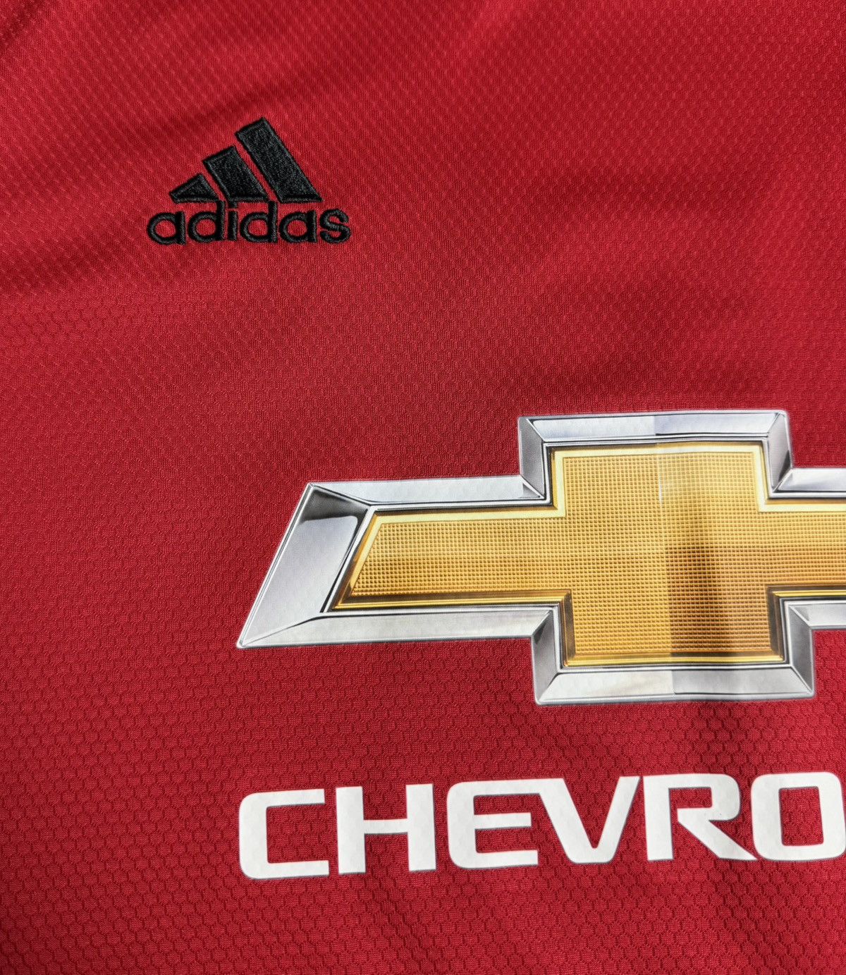 Adidas Manchester United 2019/20 Home Shirt Adidas #29 WAN-BISSAKA Size US S / EU 44-46 / 1 - 6 Thumbnail