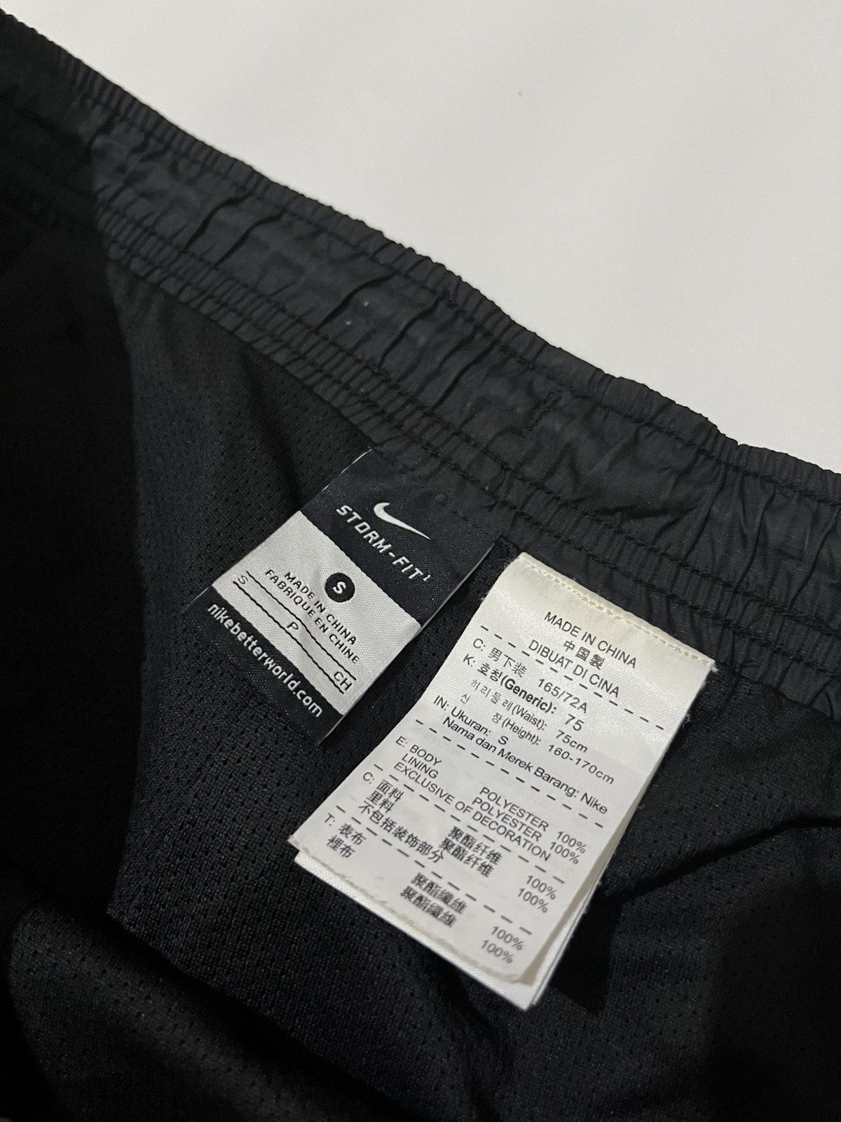 Nike Y2k nike small logo nylon pants Size US 31 - 6 Thumbnail