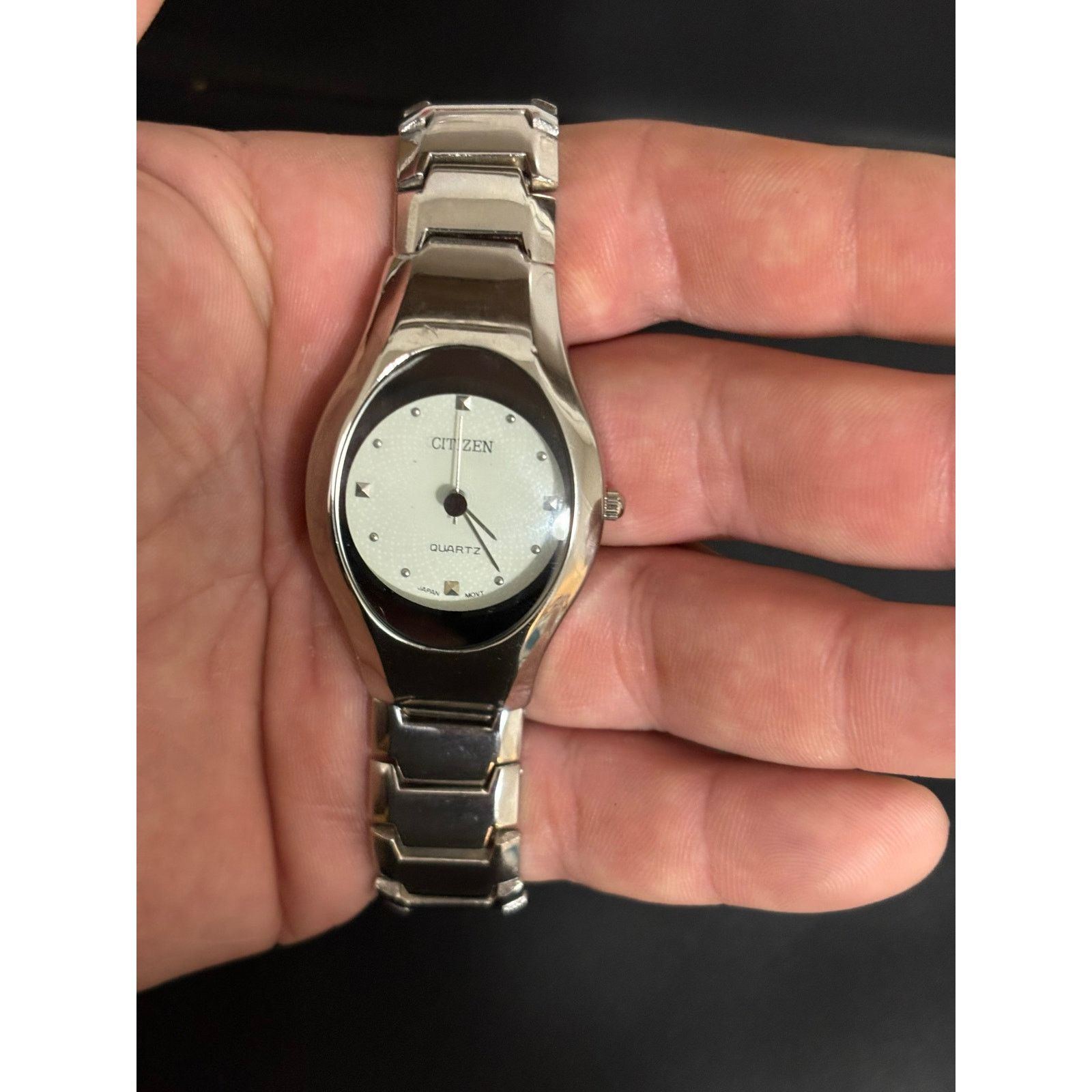 Citizen Citizen 4-232685Y Silver Tone Women’s Watch! New Battery! Size ONE SIZE - 3 Thumbnail