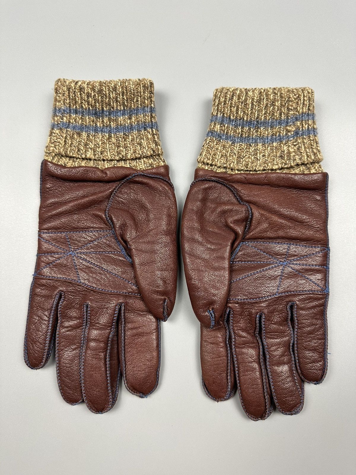 Vivienne Westwood Vivienne Westwood Leather Orb Gloves Size ONE SIZE - 2 Thumbnail