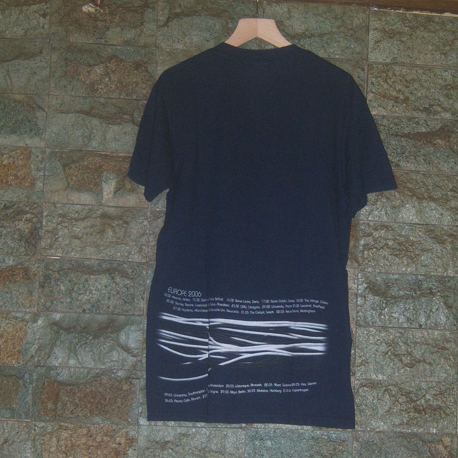 Band Tees × Vintage 2006 Delays Tour Europe Size US S / EU 44-46 / 1 - 8 Thumbnail