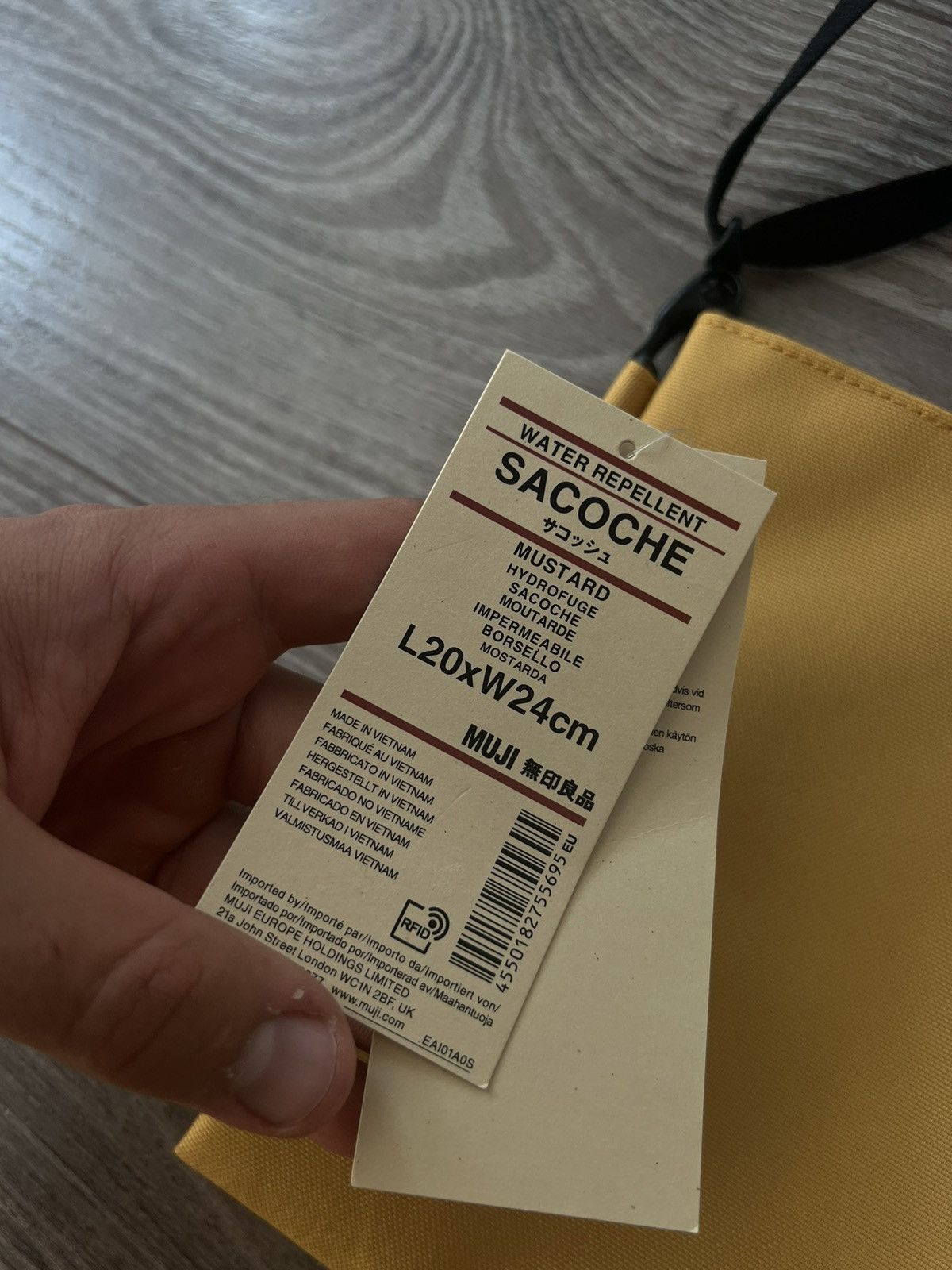 Designer × Japanese Brand ‼️Archival New With Tags Sacoche Muji Waterproof Cross Bag‼️ Size ONE SIZE - 5 Thumbnail