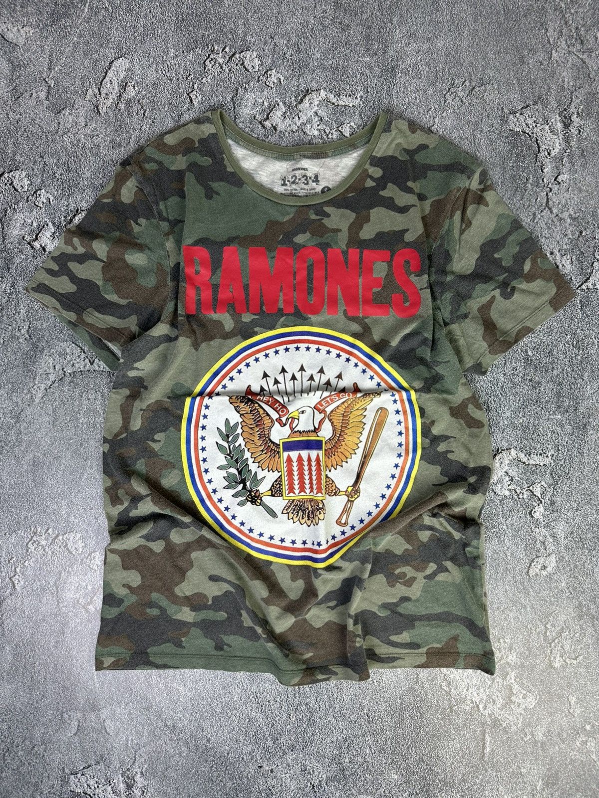 Band Tees Streetwear Swag VINTAGE Y2K RAMONES BAND T SHIRT Grailed