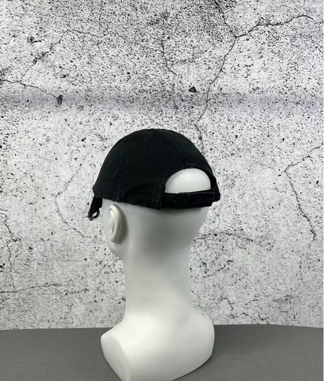 Balenciaga Balenciaga Valentine's Day Rivet Love Limited Size ONE SIZE - 4 Thumbnail
