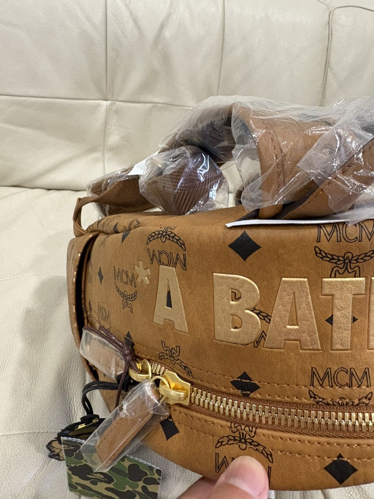 Bape × MCM Bape x MCM lunar year collab Size ONE SIZE - 6 Thumbnail