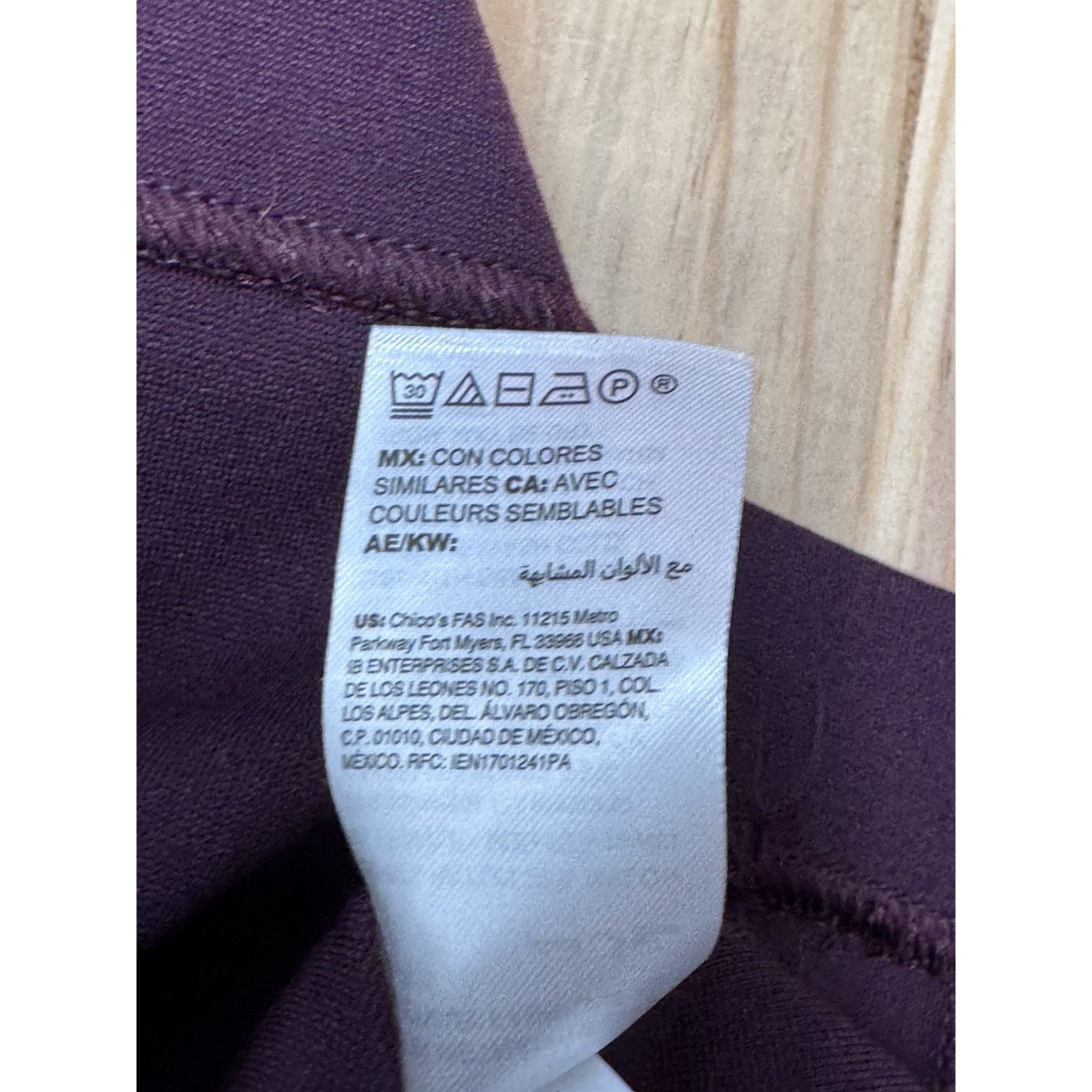 Express Chicos Sheath Dress Size 00 (US 2) Double Zip Maroon Knit Size XS / US 0-2 / IT 36-38 - 11 Thumbnail