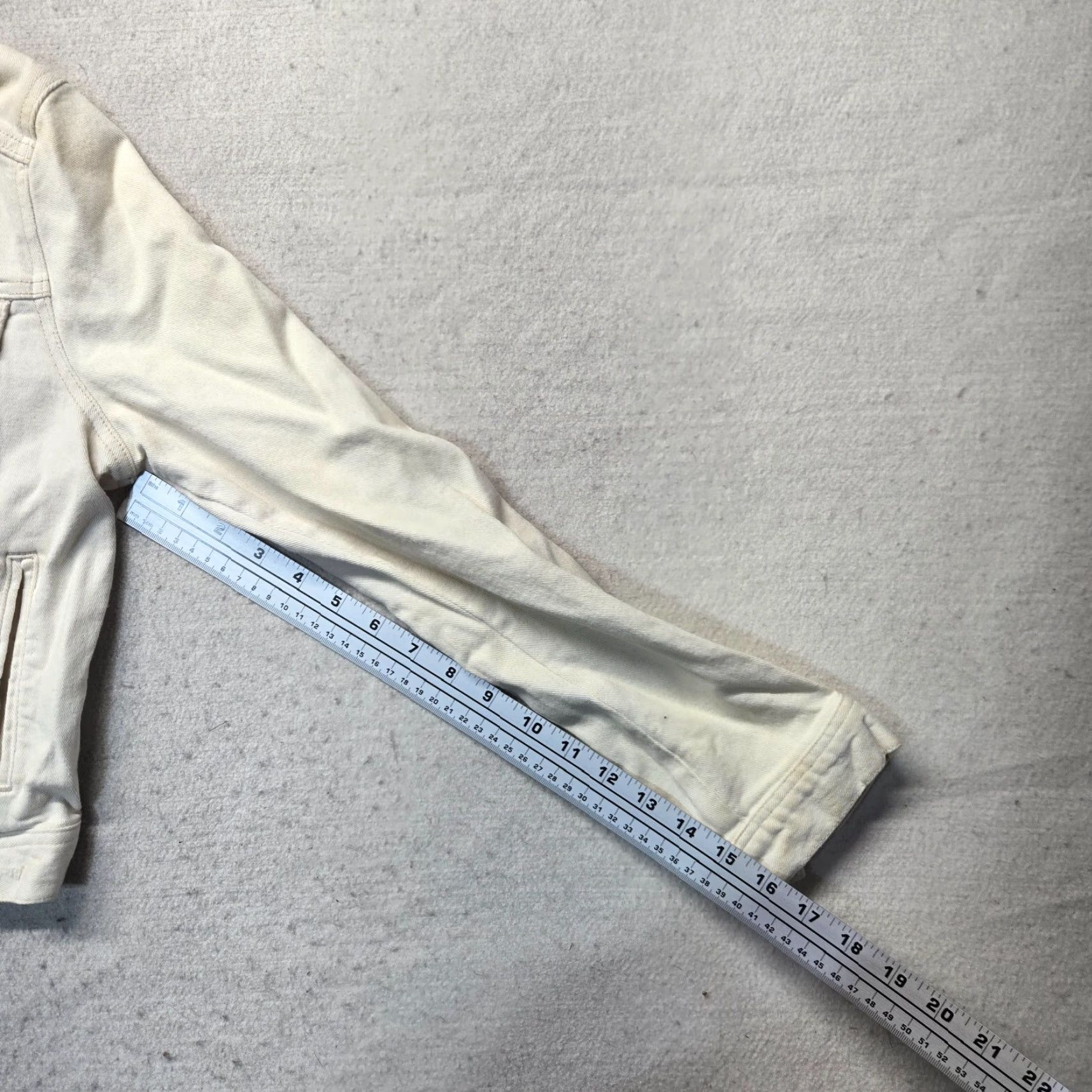 H&M Vintage H&M White Denim Jean Jacket Adult Women Size 10 Button Up Basic Jacket Size 32" / US 10 / IT 46 - 5 Thumbnail