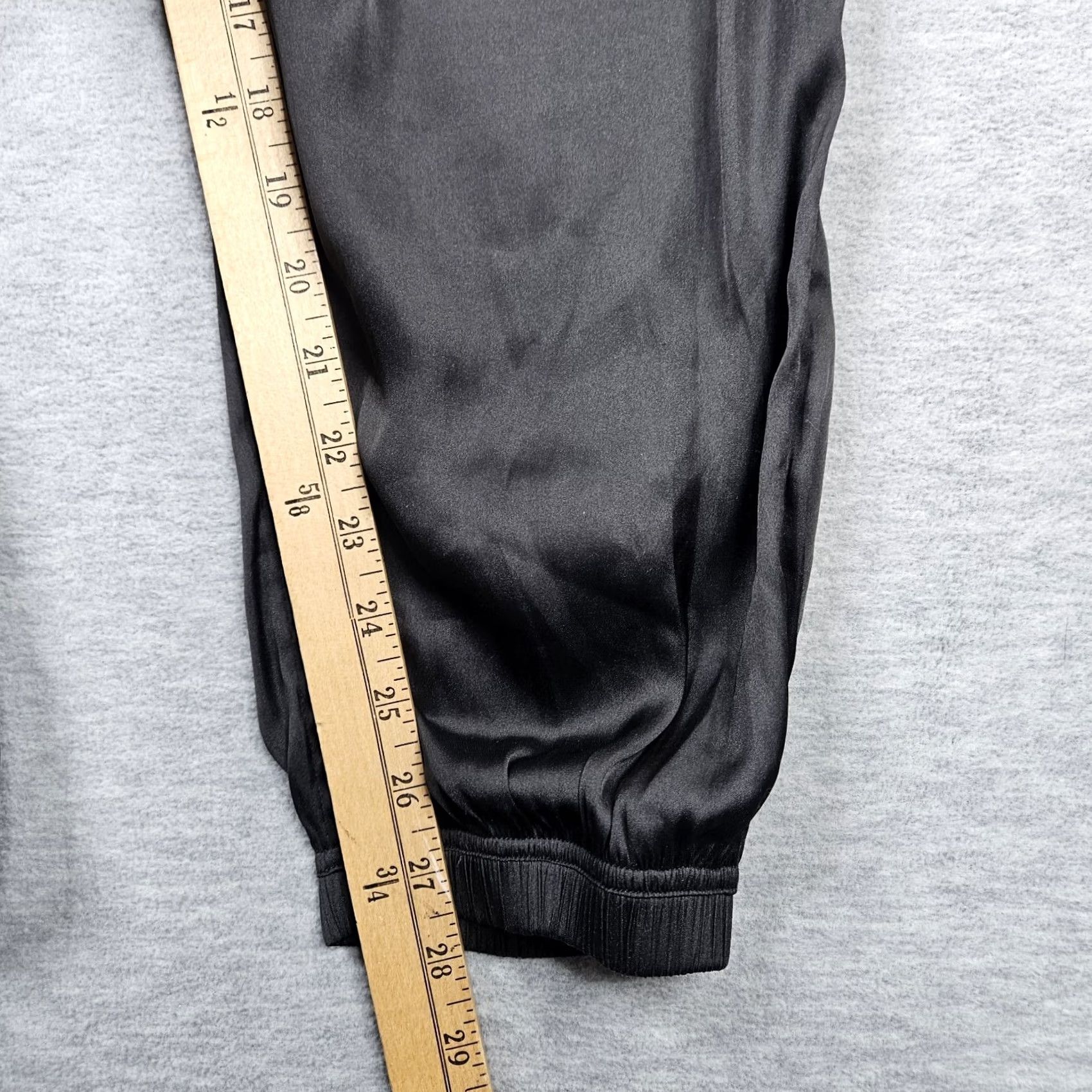 Carbon Carbon 38 Womens Jogger Pants Black Satin Light-weight Pull-on Size S Size 28" / US 6 / IT 42 - 6 Thumbnail