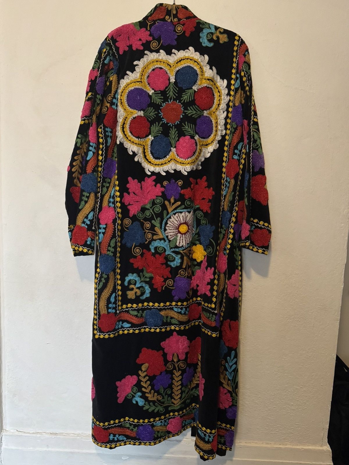 Handmade Turkish Handmade Floral Embroidered Full Length Kaftan Size ONE SIZE - 1 Thumbnail