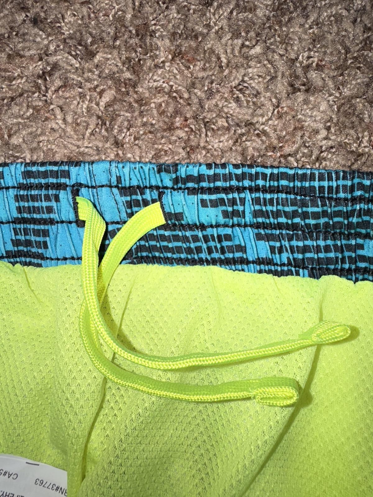Nike Nike Big Kids (Boy's) 8" Volley Short Swim Briefs Size US 26 / EU 42 - 10 Thumbnail