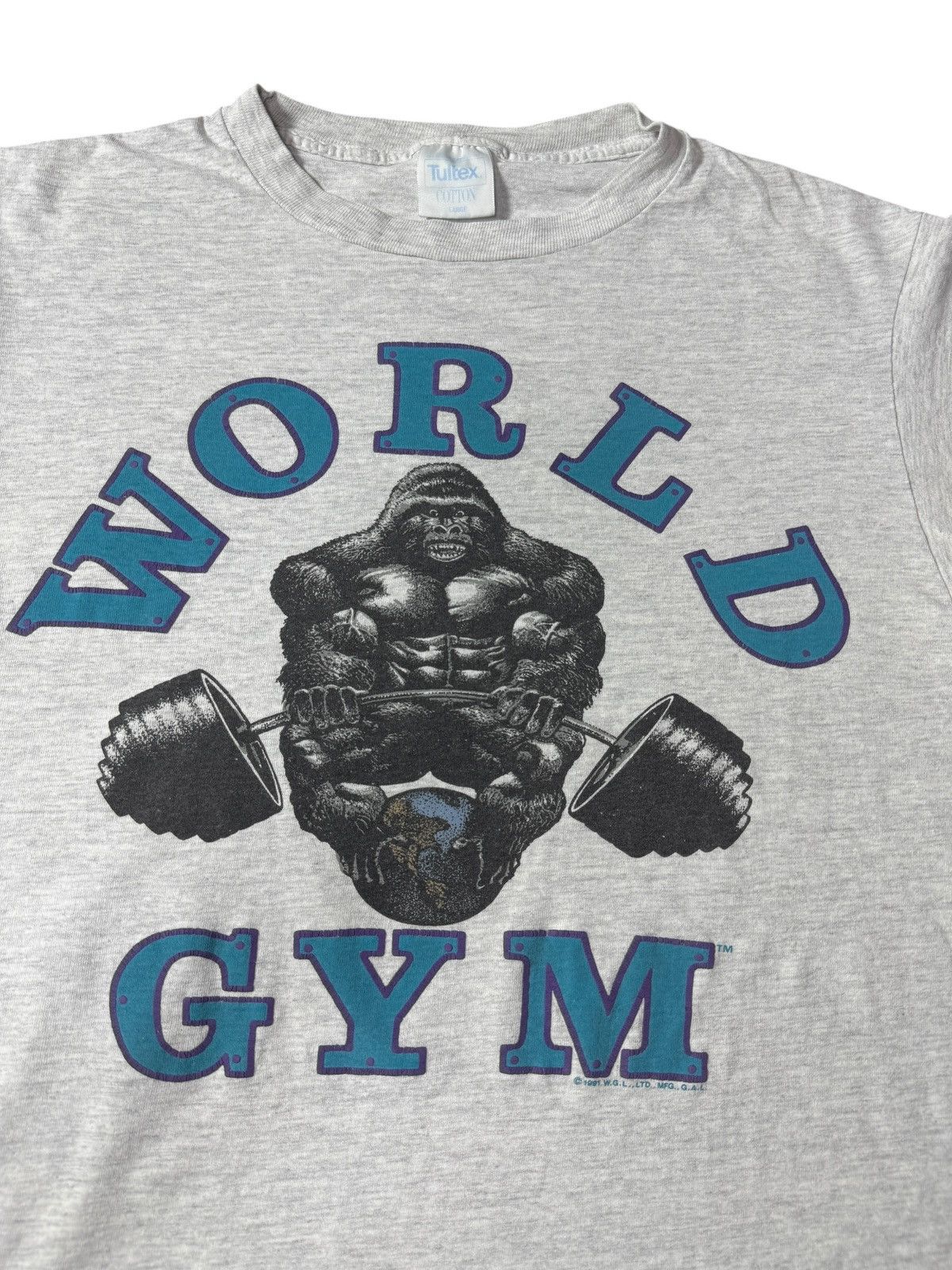 Vintage RARE* VINTAGE 90s 1991 WORLD GYM GORILLA TSHIRT BODYBUILDING Size US L / EU 52-54 / 3 - 2 Thumbnail